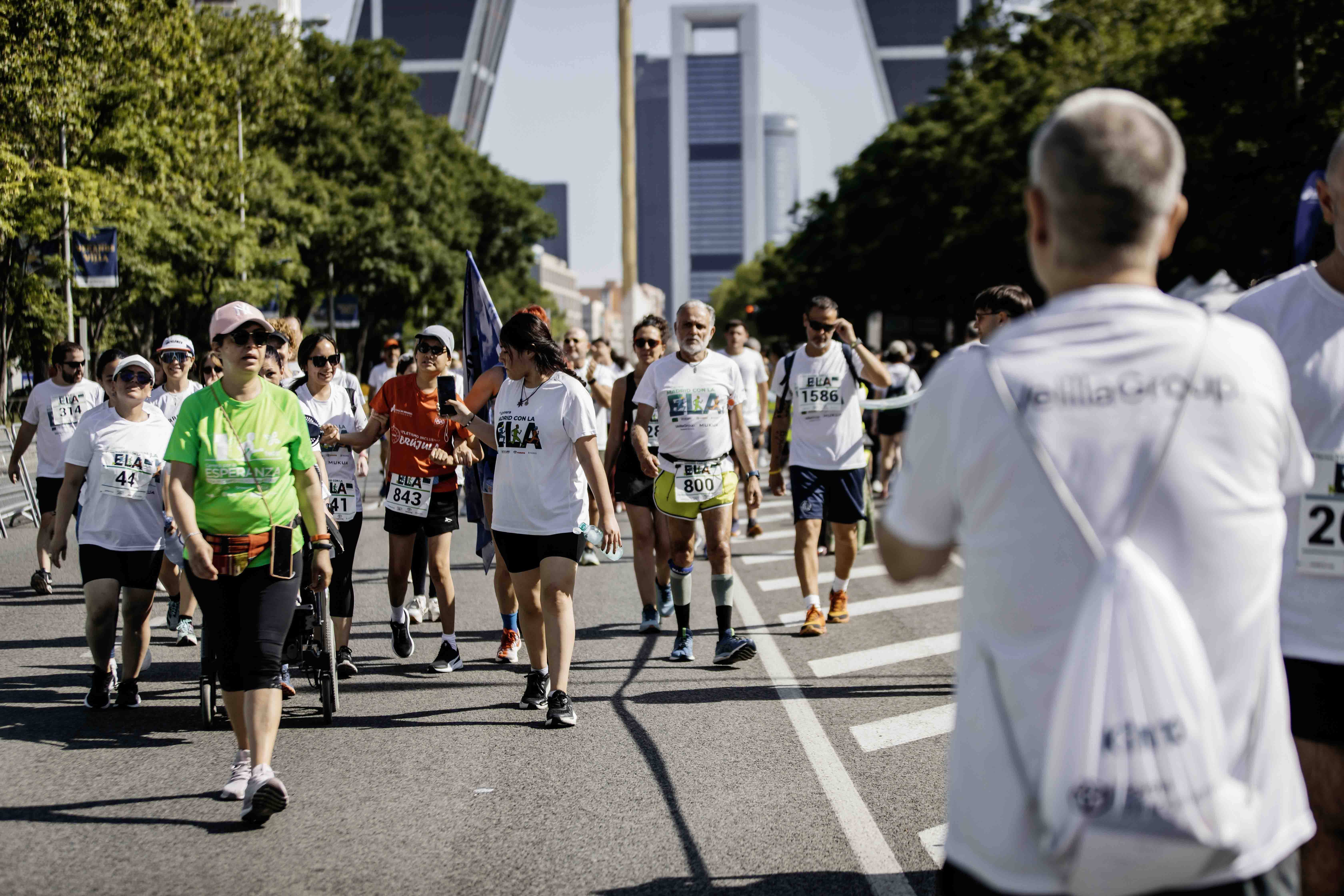 Las mejores fotos de la Carrera de la Superación celebara dentro de la Carrera Madrid con la ELA 36