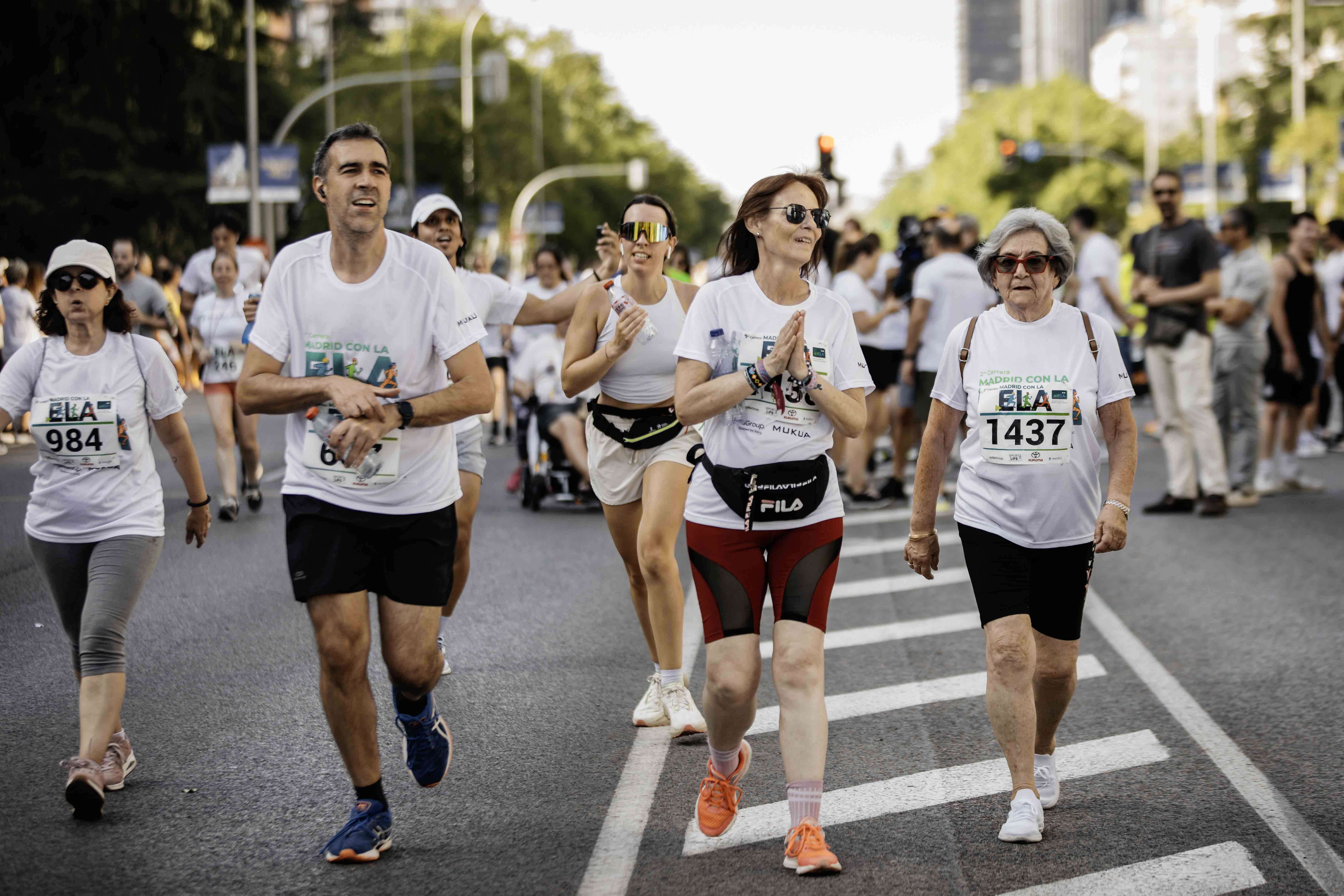 Las mejores fotos de la meta de la Carrera Madrid con la ELA 262