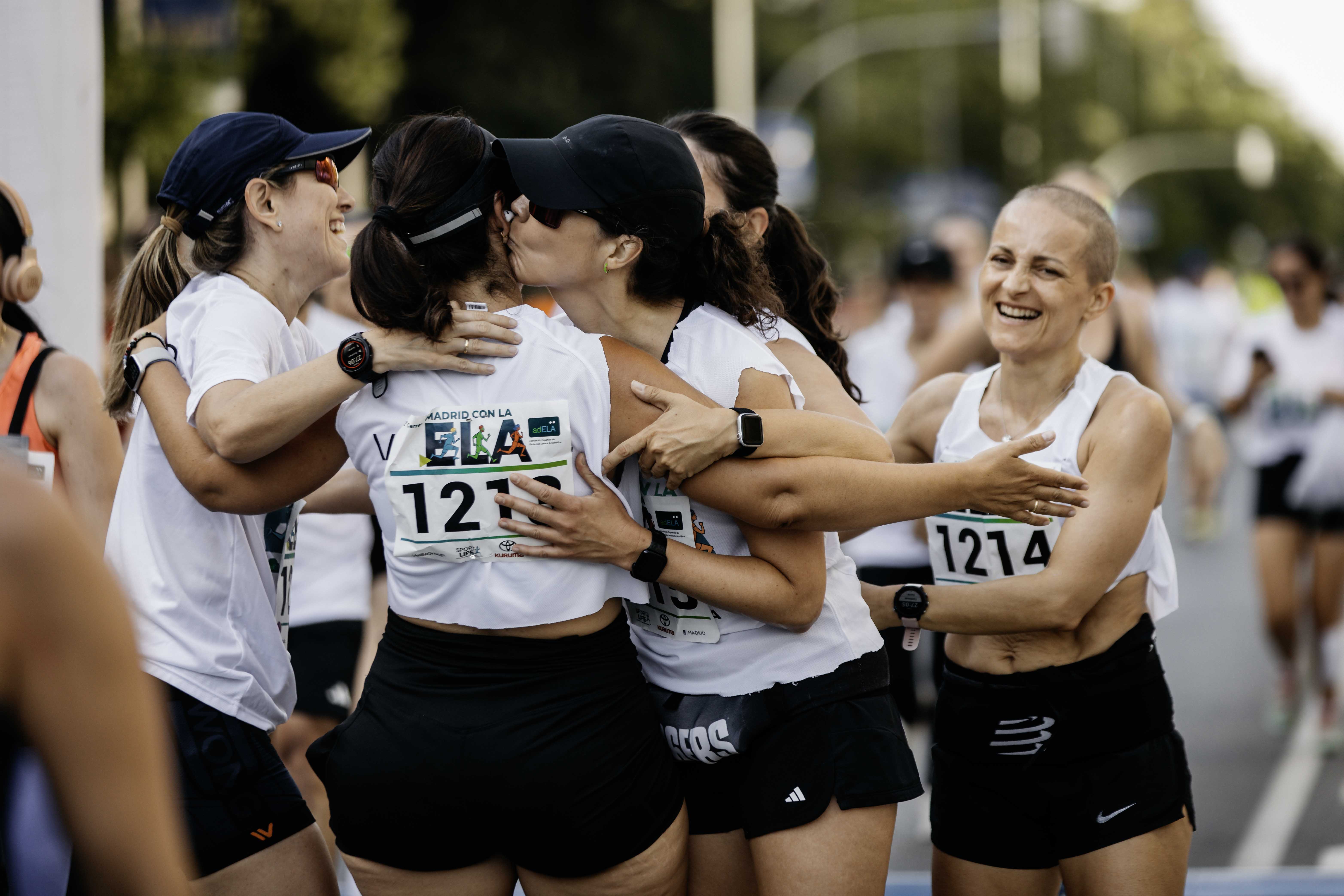 Las mejores fotos de la meta de la Carrera Madrid con la ELA 136