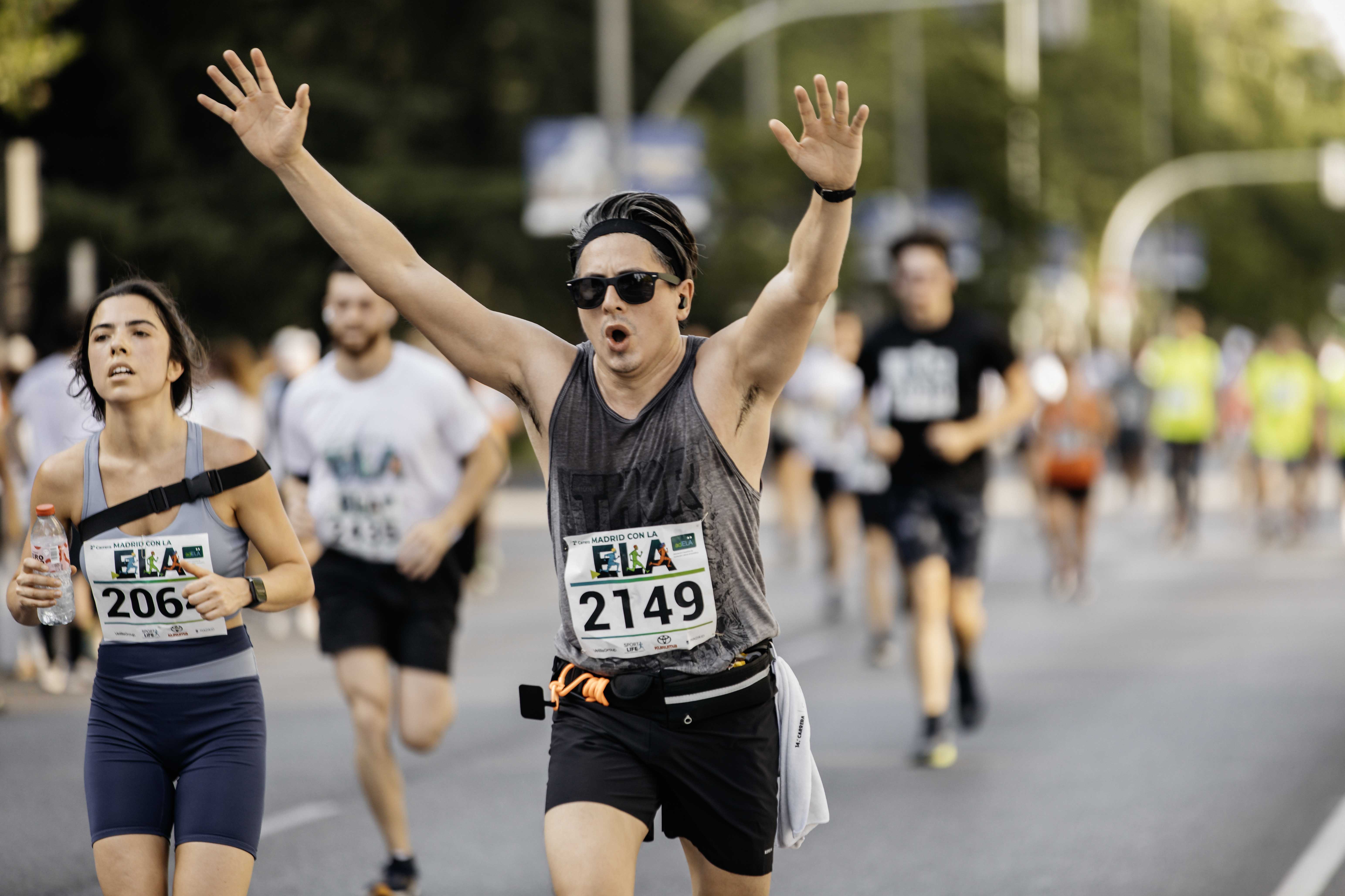 Las mejores fotos de la meta de la Carrera Madrid con la ELA 275