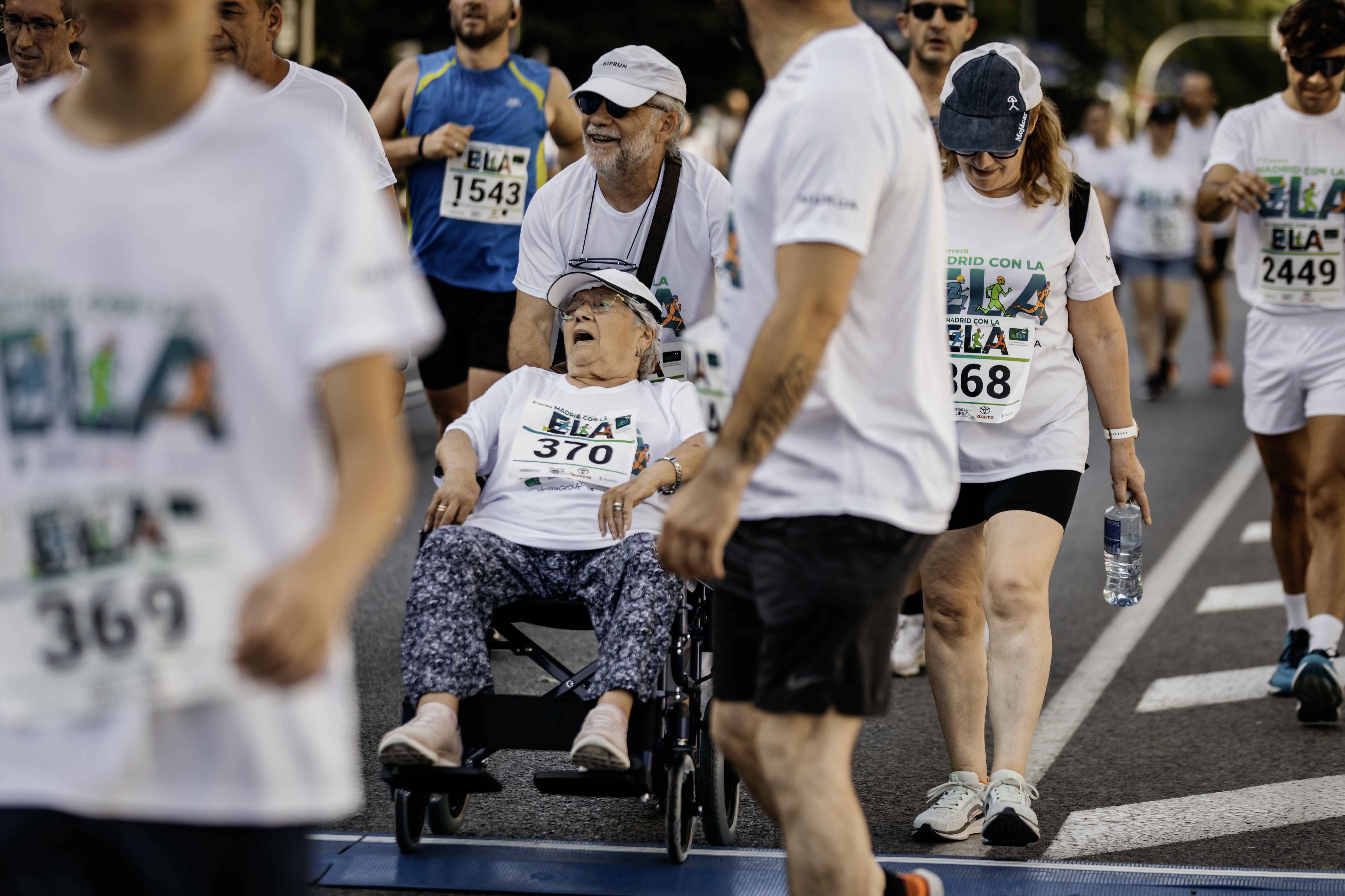 Las mejores fotos de la meta de la Carrera Madrid con la ELA 292