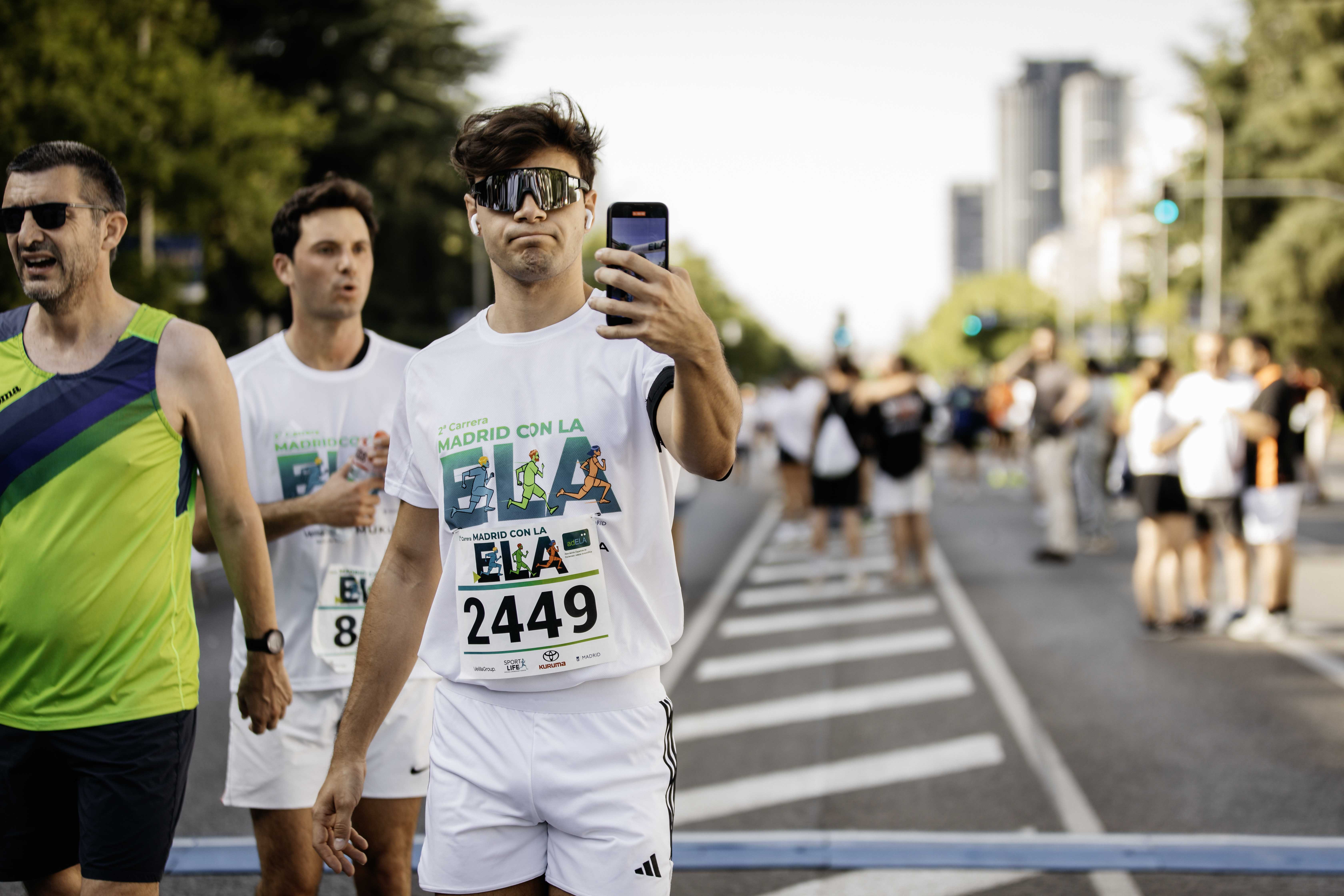 Las mejores fotos de la meta de la Carrera Madrid con la ELA 294