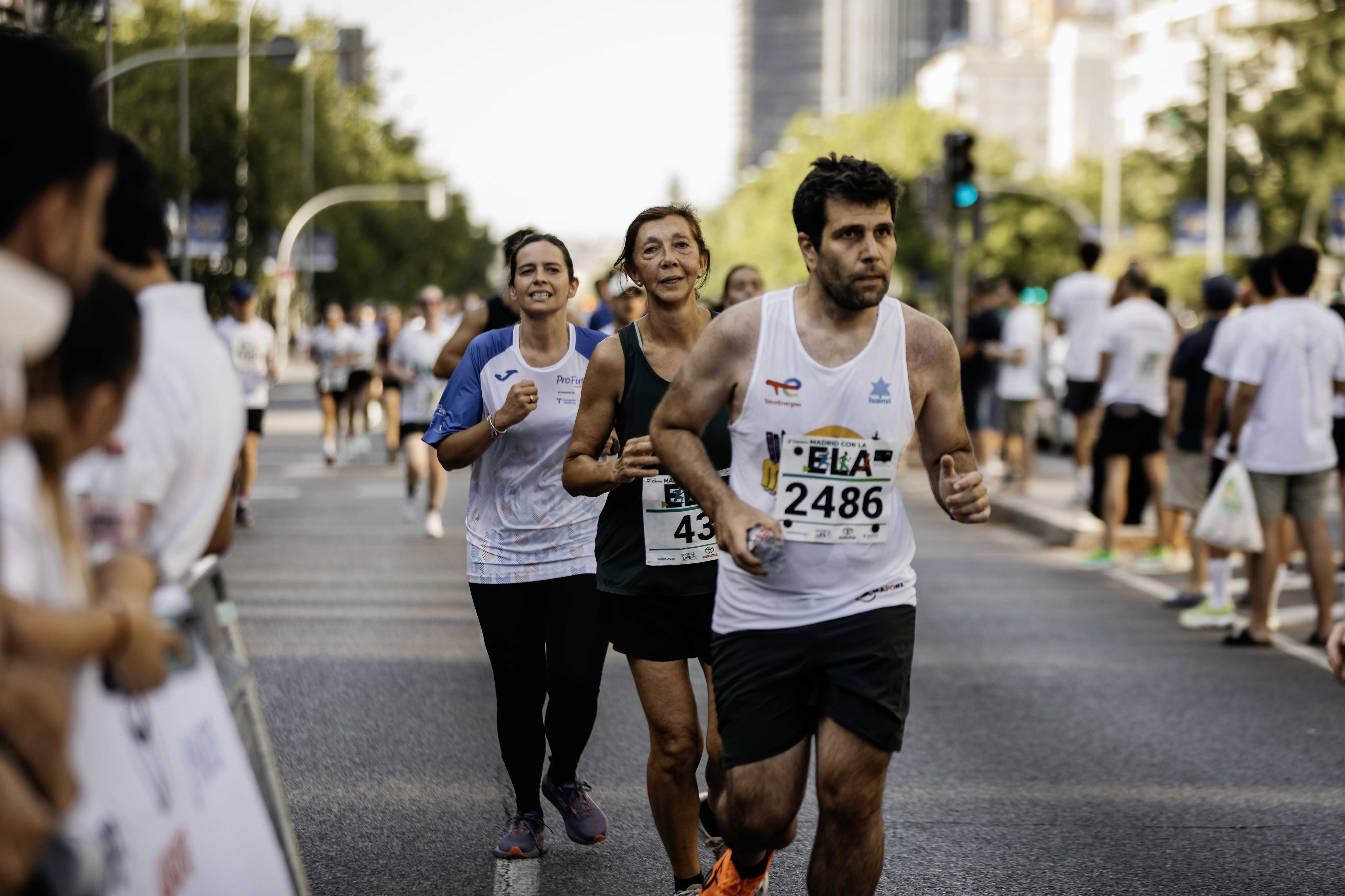 Las mejores fotos de la meta de la Carrera Madrid con la ELA 306