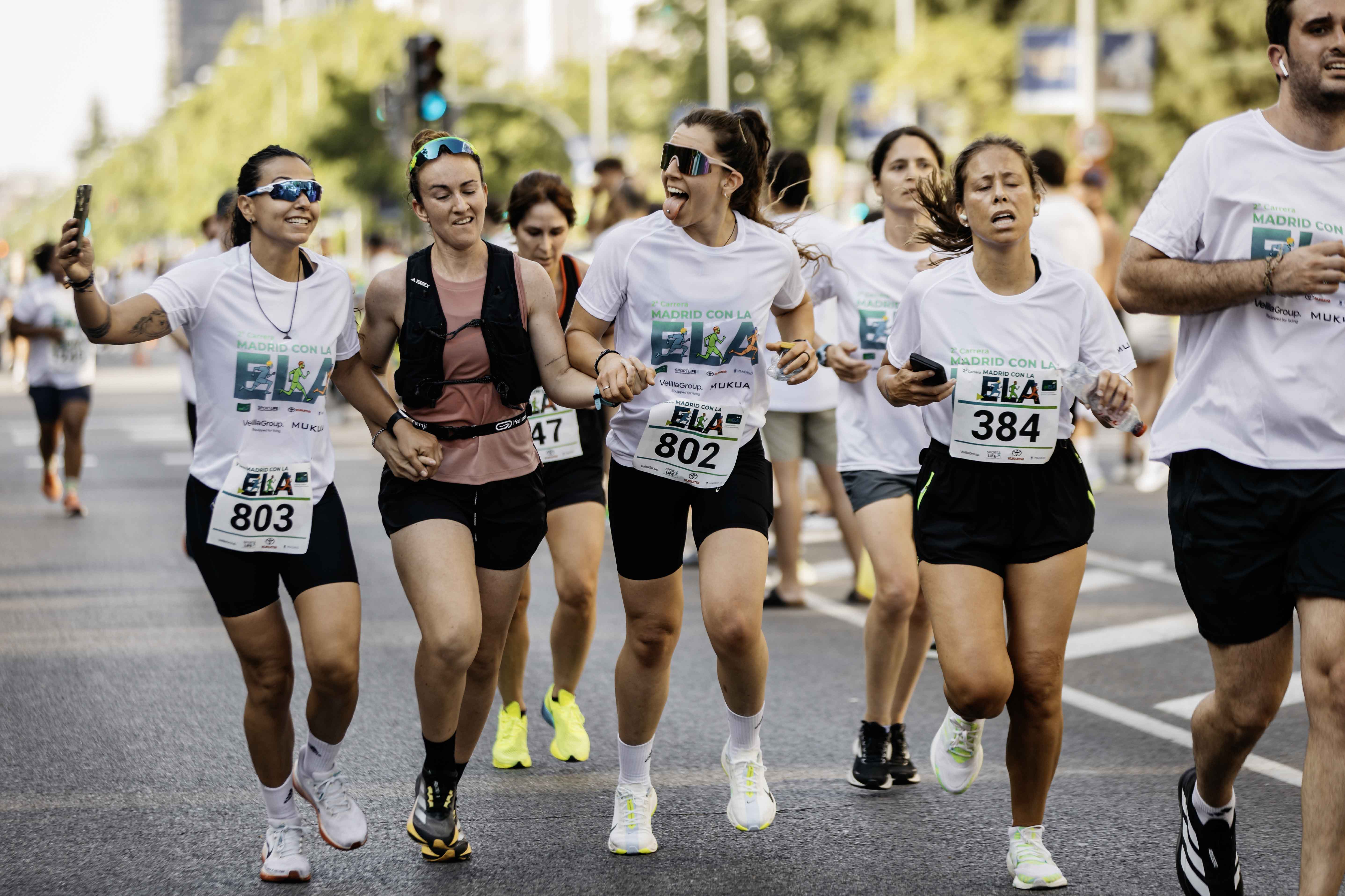 Las mejores fotos de la meta de la Carrera Madrid con la ELA 311