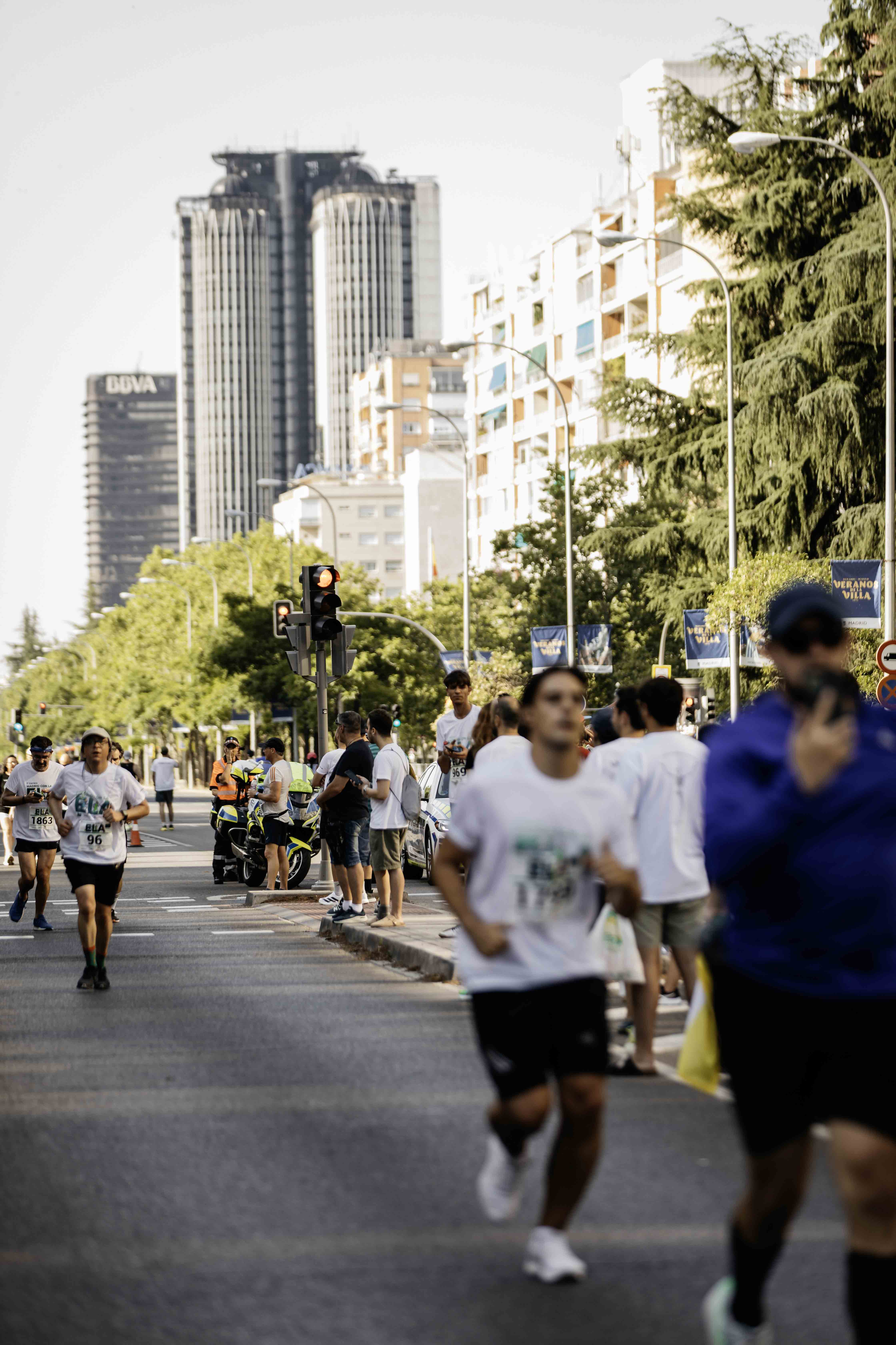 Las mejores fotos de la meta de la Carrera Madrid con la ELA 314