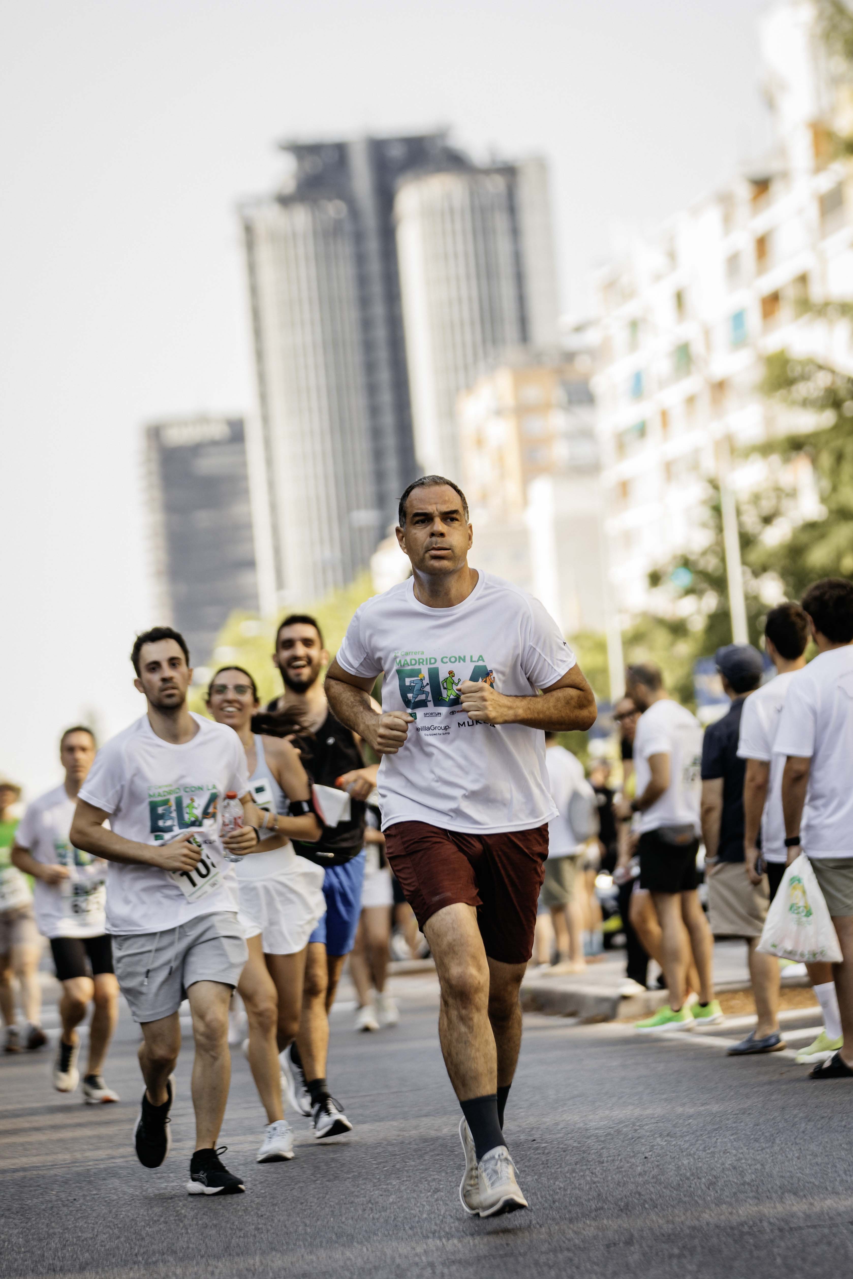 Las mejores fotos de la meta de la Carrera Madrid con la ELA 321