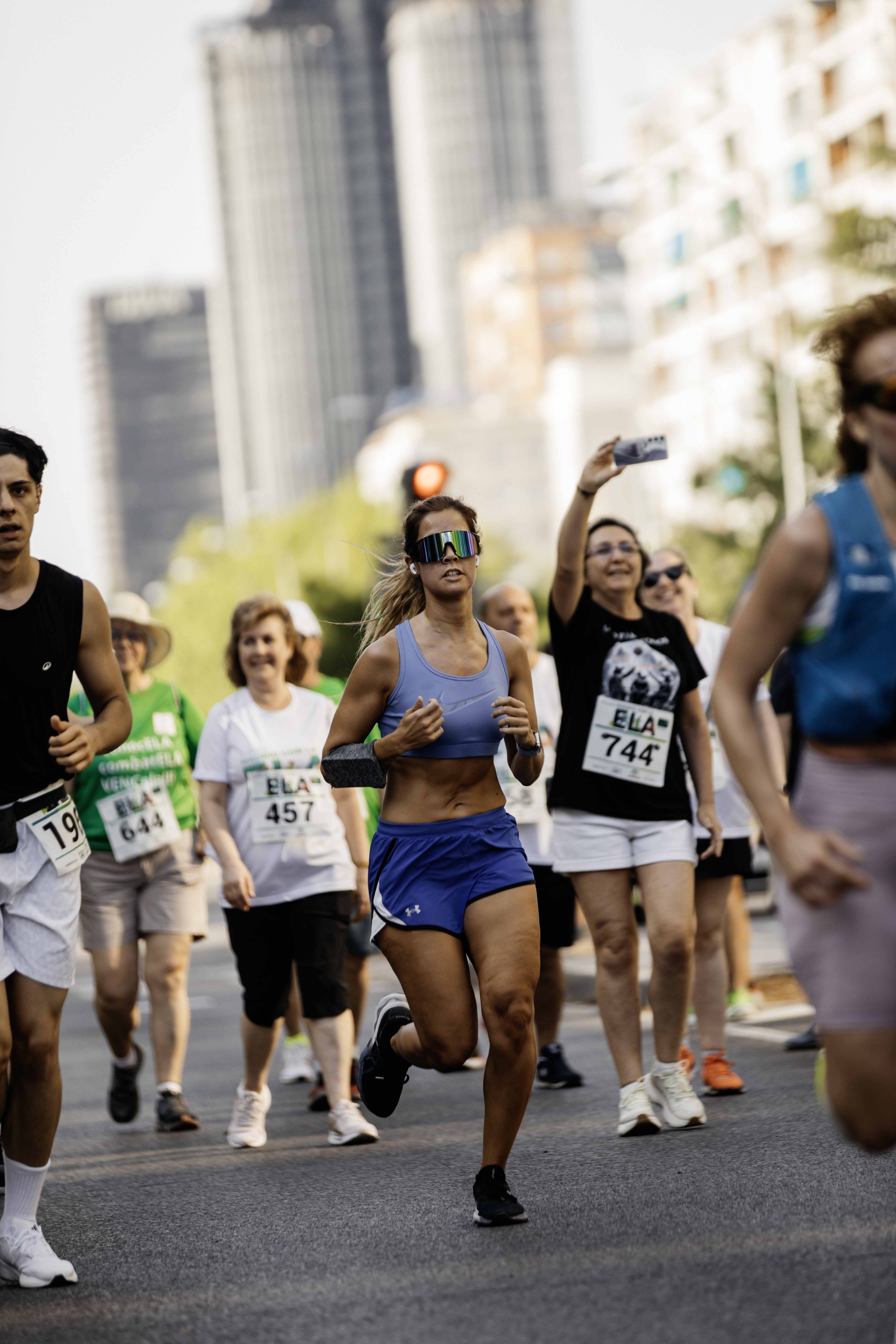 Las mejores fotos de la meta de la Carrera Madrid con la ELA 327