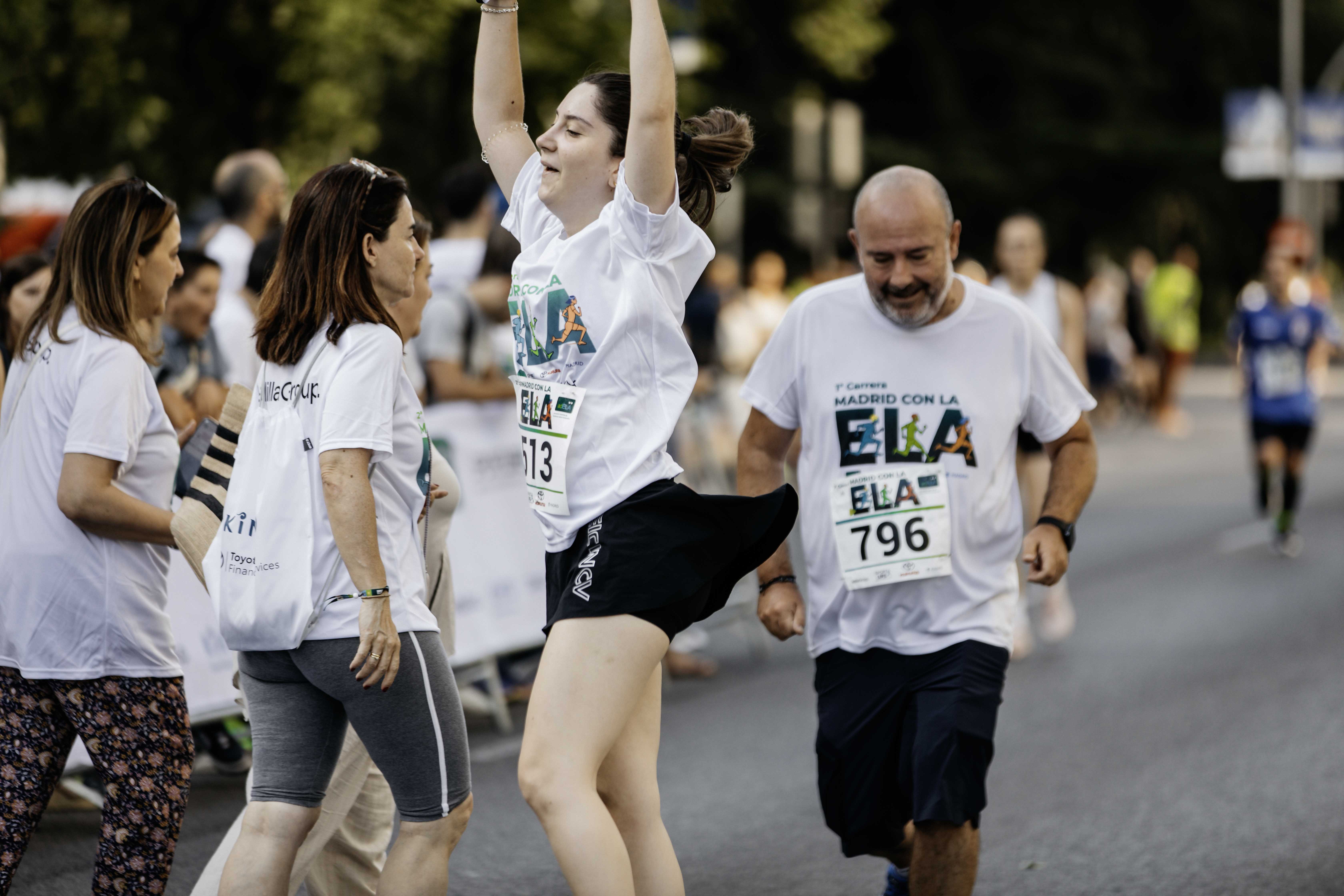 Las mejores fotos de la meta de la Carrera Madrid con la ELA 194