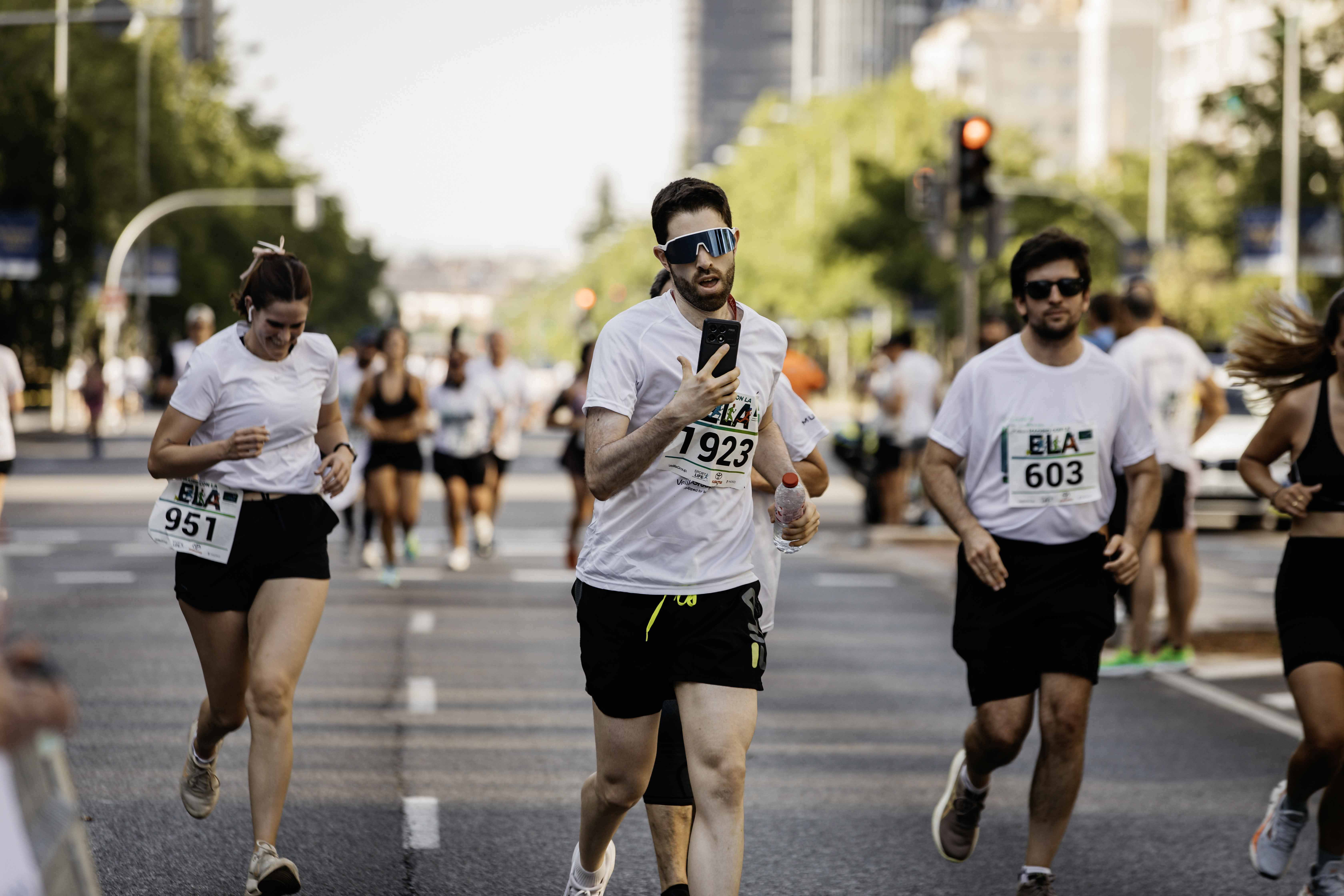Las mejores fotos de la meta de la Carrera Madrid con la ELA 347