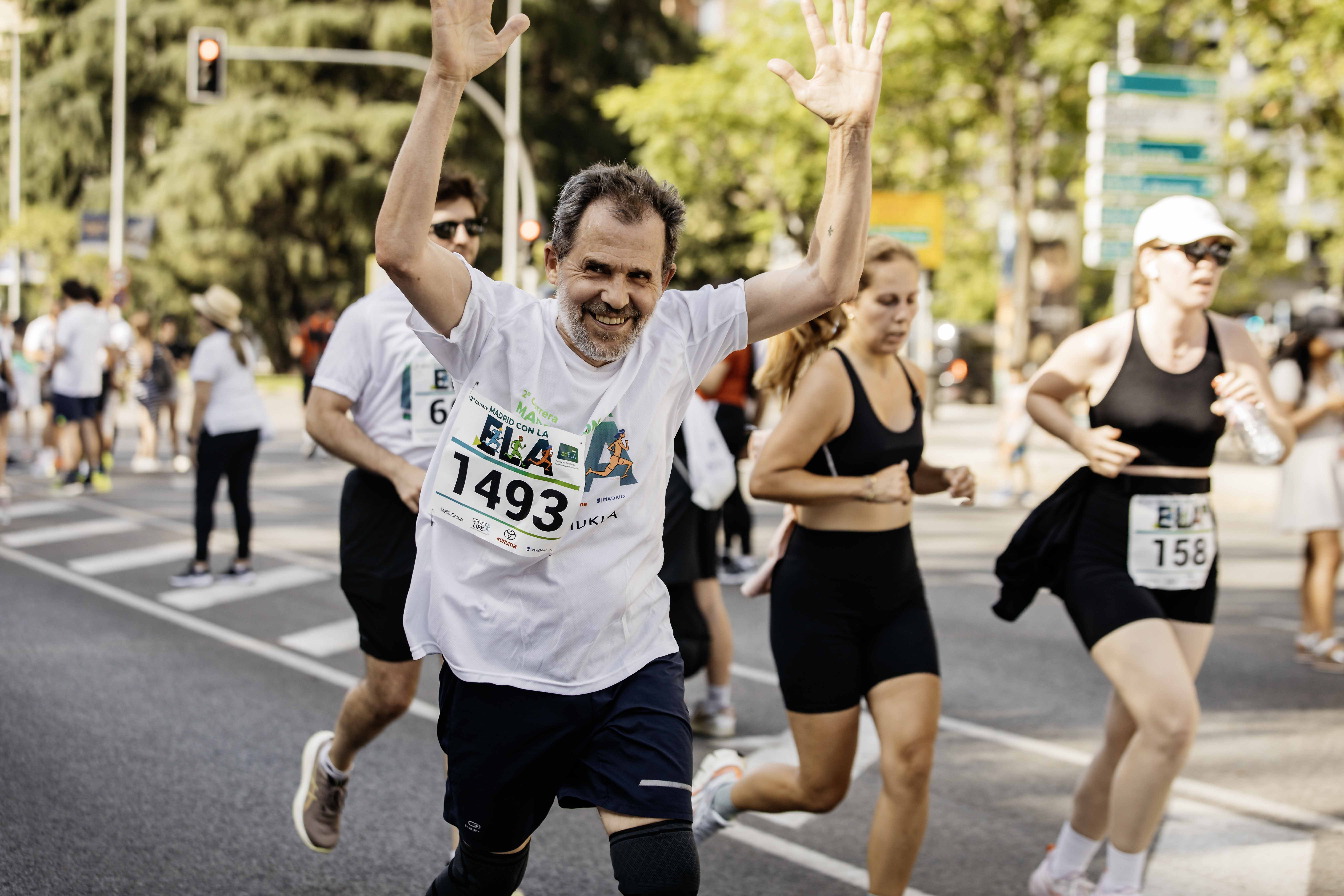 Las mejores fotos de la meta de la Carrera Madrid con la ELA 349