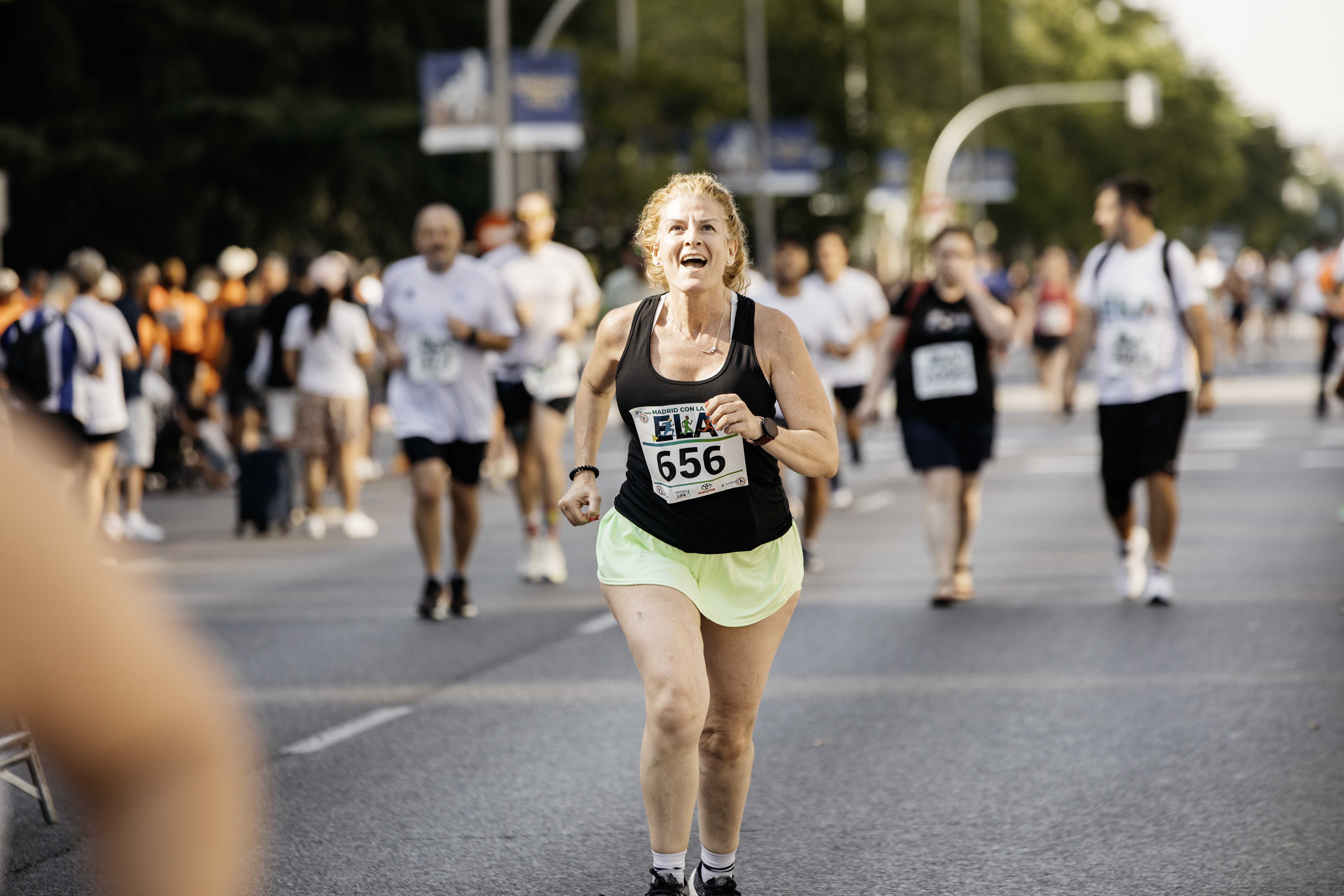 Las mejores fotos de la meta de la Carrera Madrid con la ELA 353