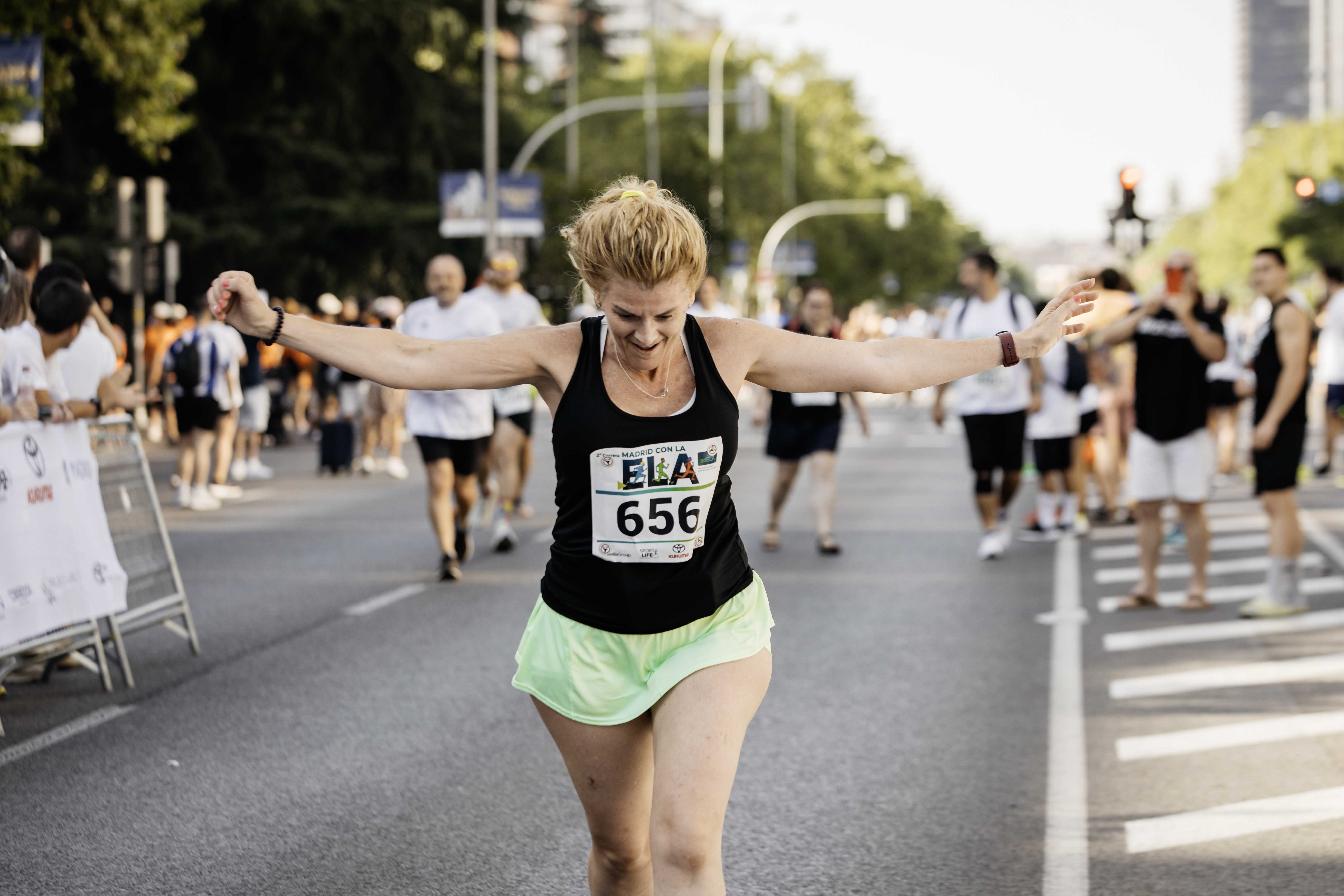 Las mejores fotos de la meta de la Carrera Madrid con la ELA 354
