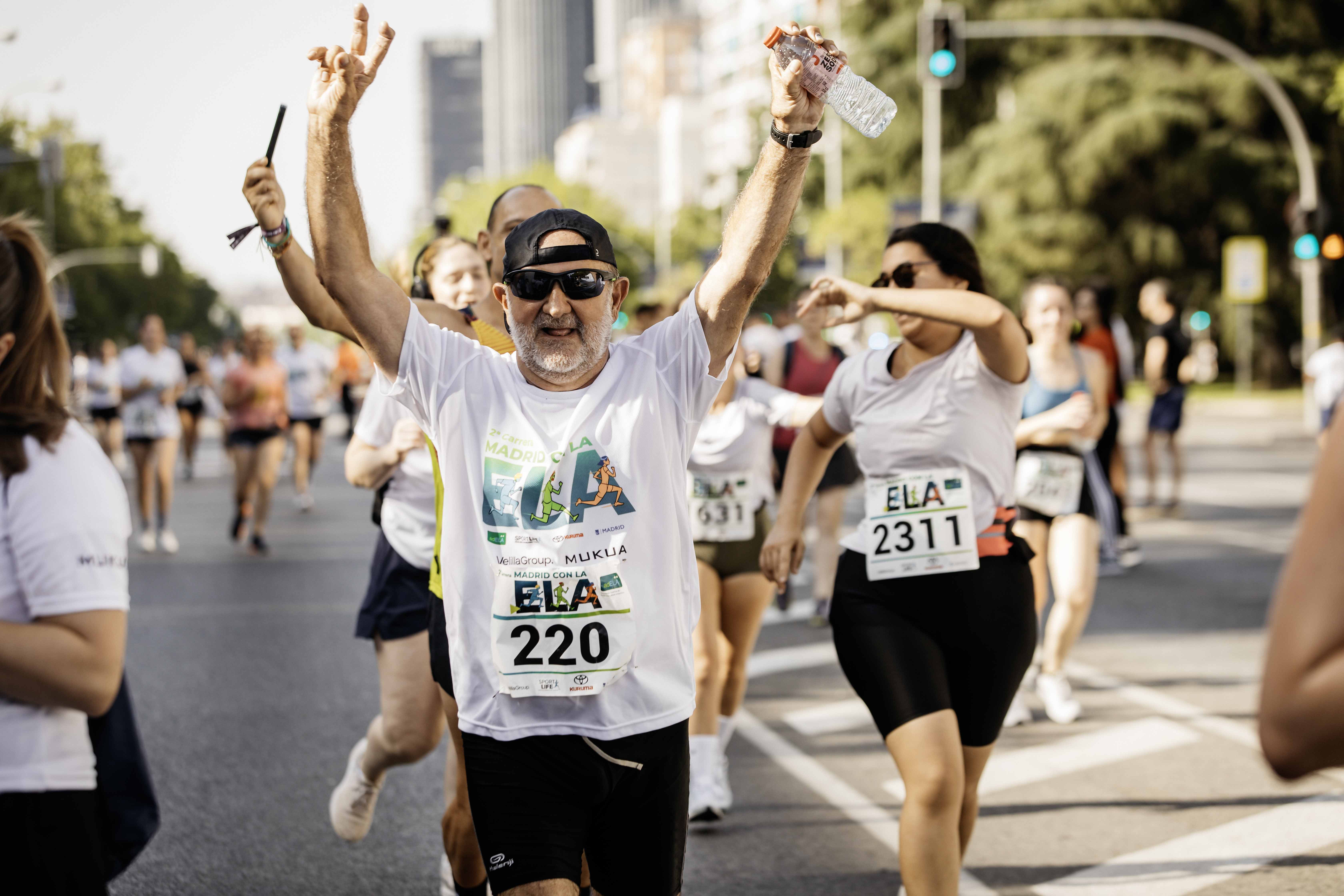 Las mejores fotos de la meta de la Carrera Madrid con la ELA 358