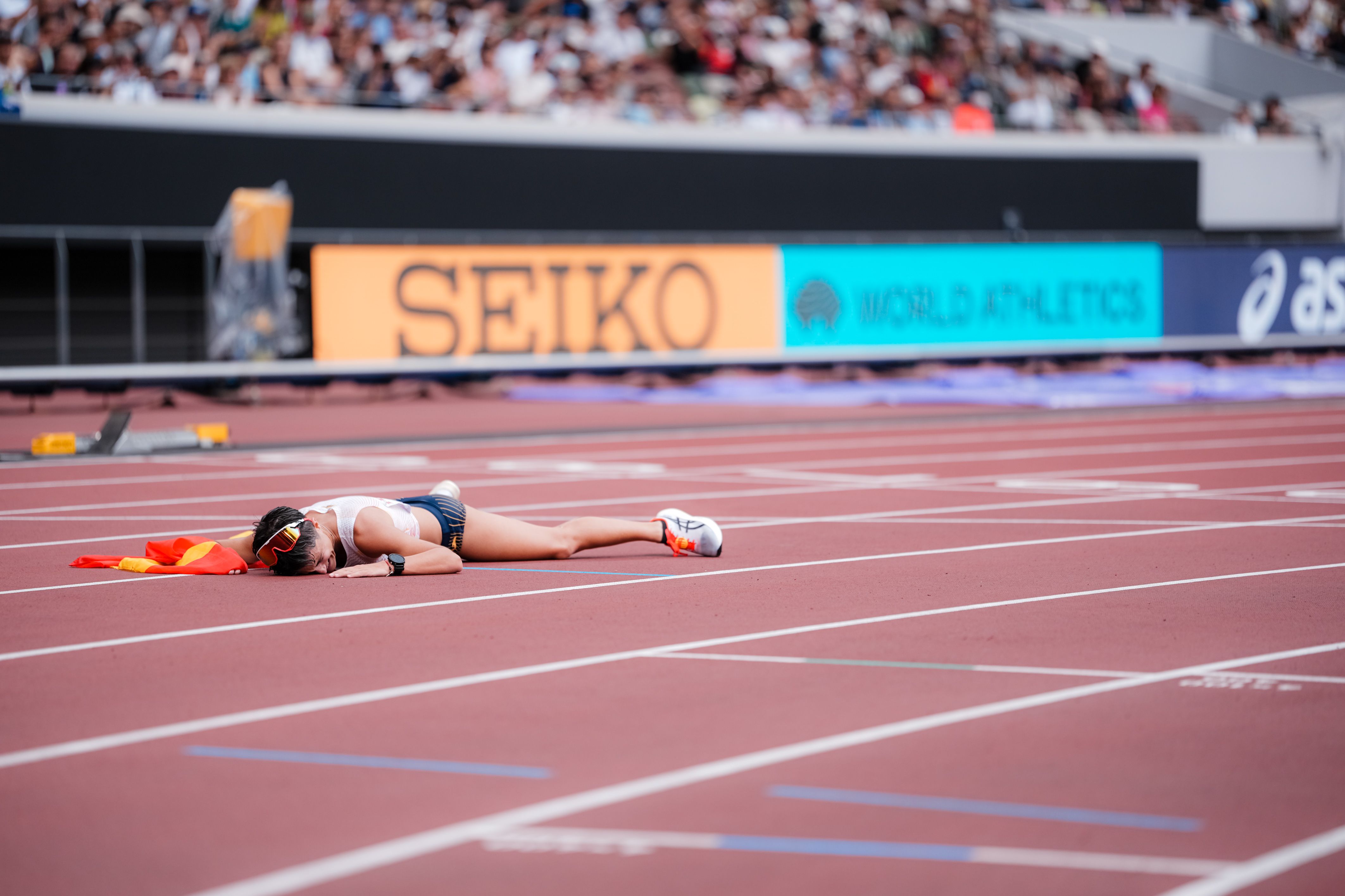Las mejores fotos del oro de María Pérez en los 35 kilómetros marcha del Mundial de Tokio 2025. 1