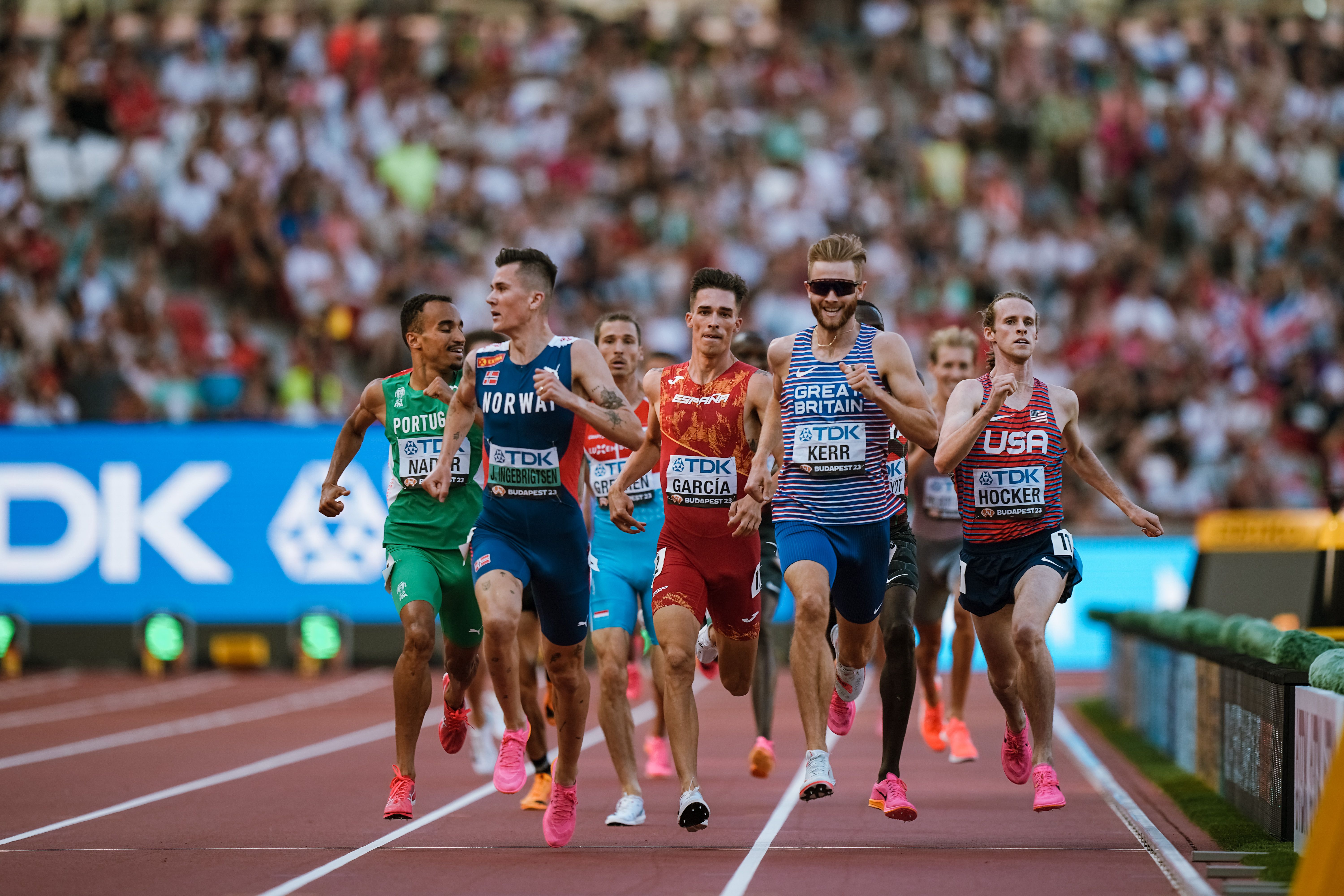 La final de 1500 metros es una de las más deseadas por los aficionados en todos los campeonatos del mundo