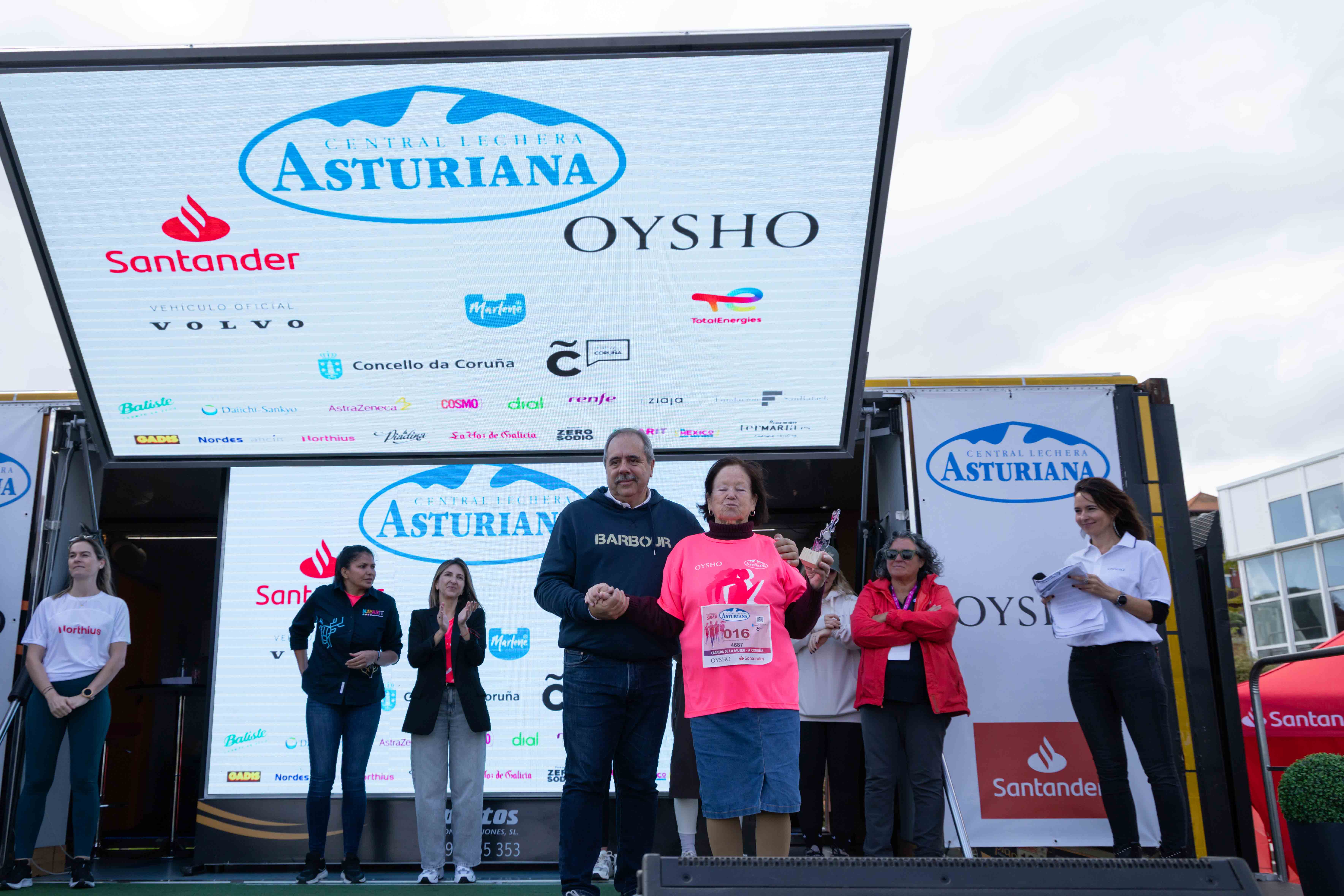 Las mejores fotos de la Carrera de la Mujer de A Coruña 2025  375