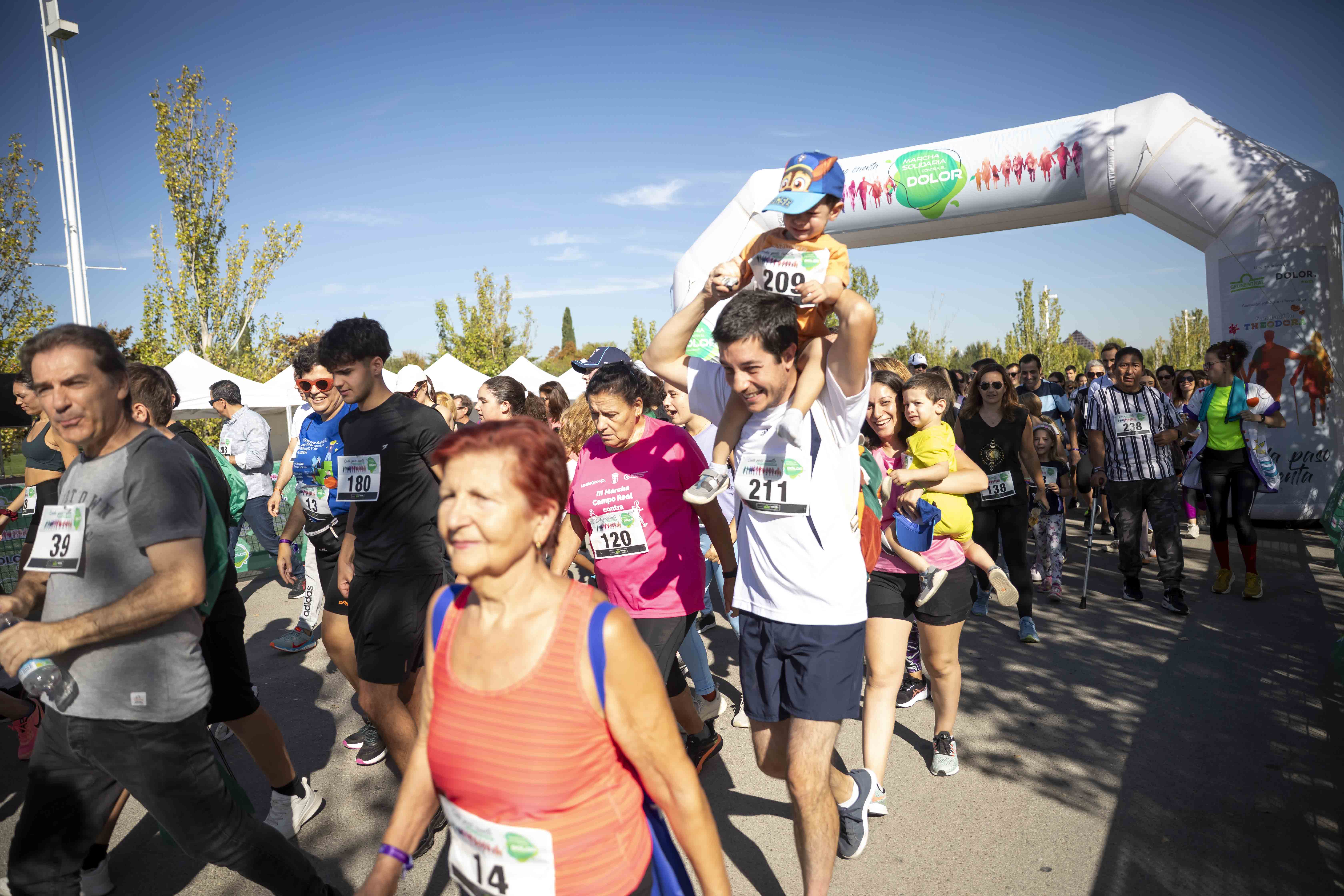 Las mejores fotos de la Marcha Solidaria Contra el Dolor. LustraCreative 276
