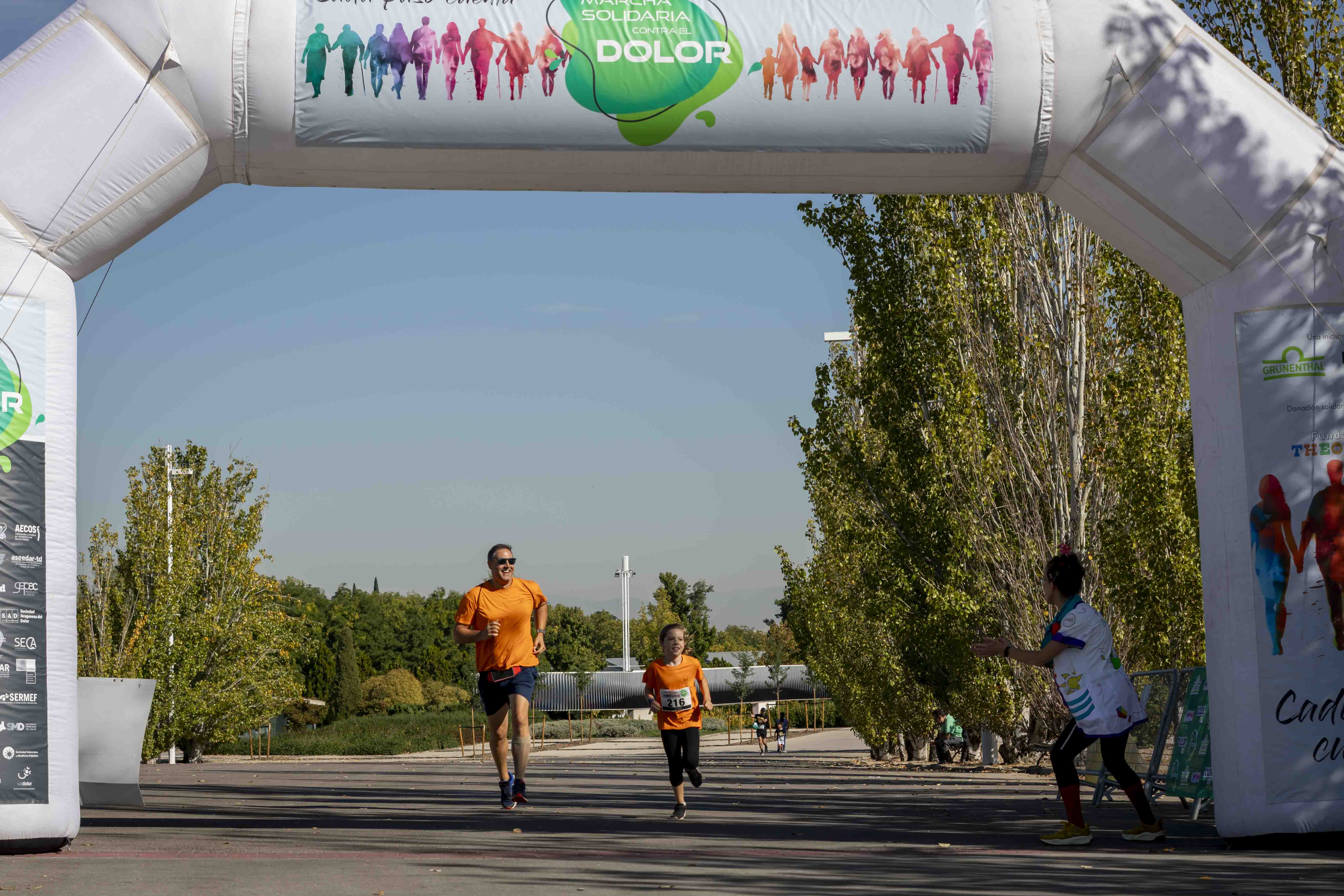 Las mejores fotos de la Marcha Solidaria Contra el Dolor. LustraCreative 309