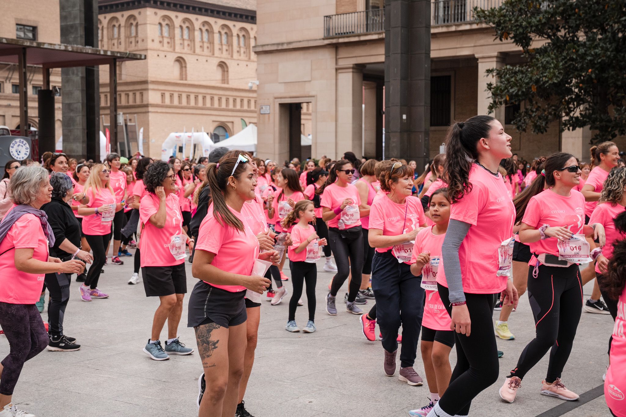 Ls mejores fotos de la Carrera de la Mujer de Zaragoza 2025   Animación 22