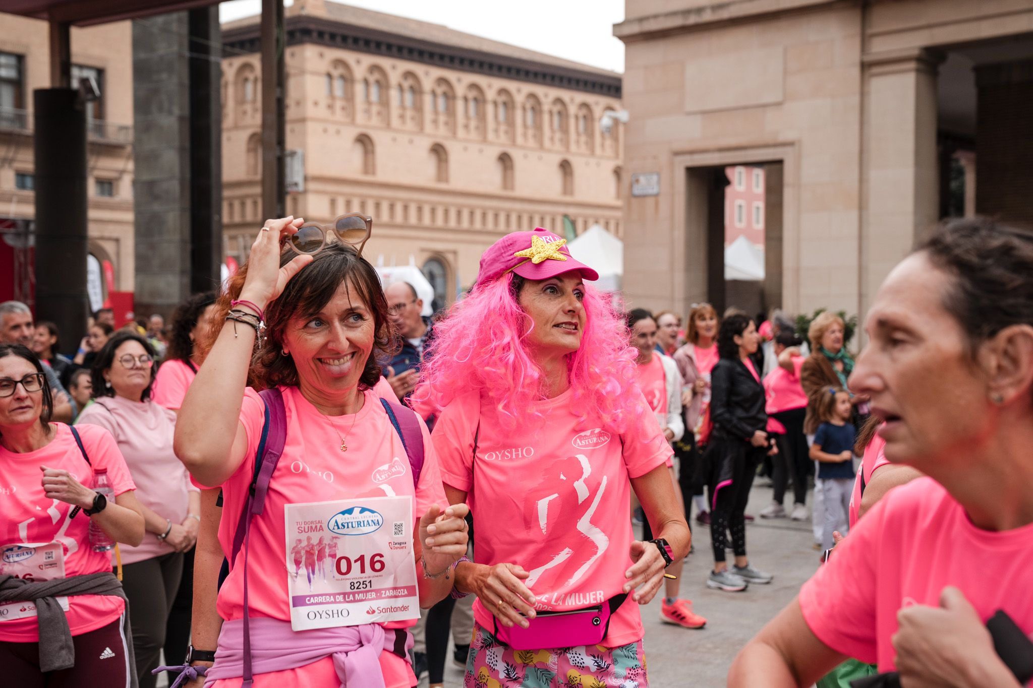 Ls mejores fotos de la Carrera de la Mujer de Zaragoza 2025   Animación 32