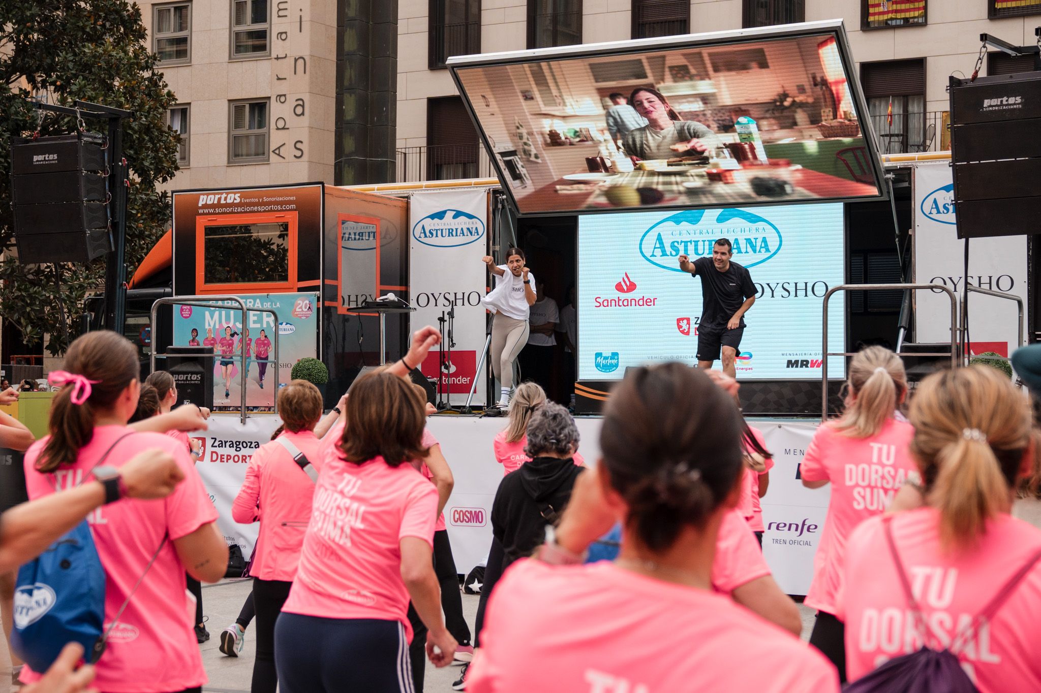 Ls mejores fotos de la Carrera de la Mujer de Zaragoza 2025   Animación 43