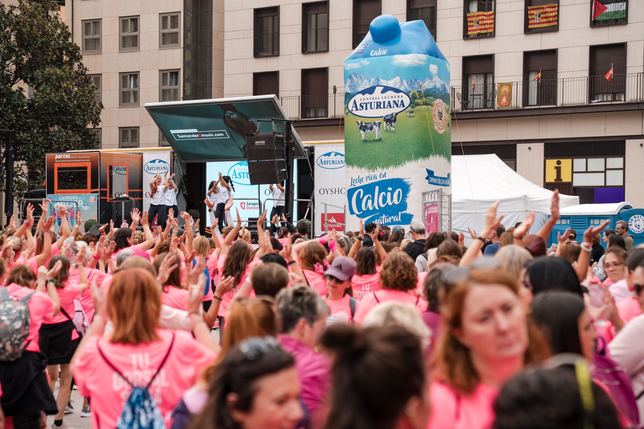 Ls mejores fotos de la Carrera de la Mujer de Zaragoza 2025   Animación 62