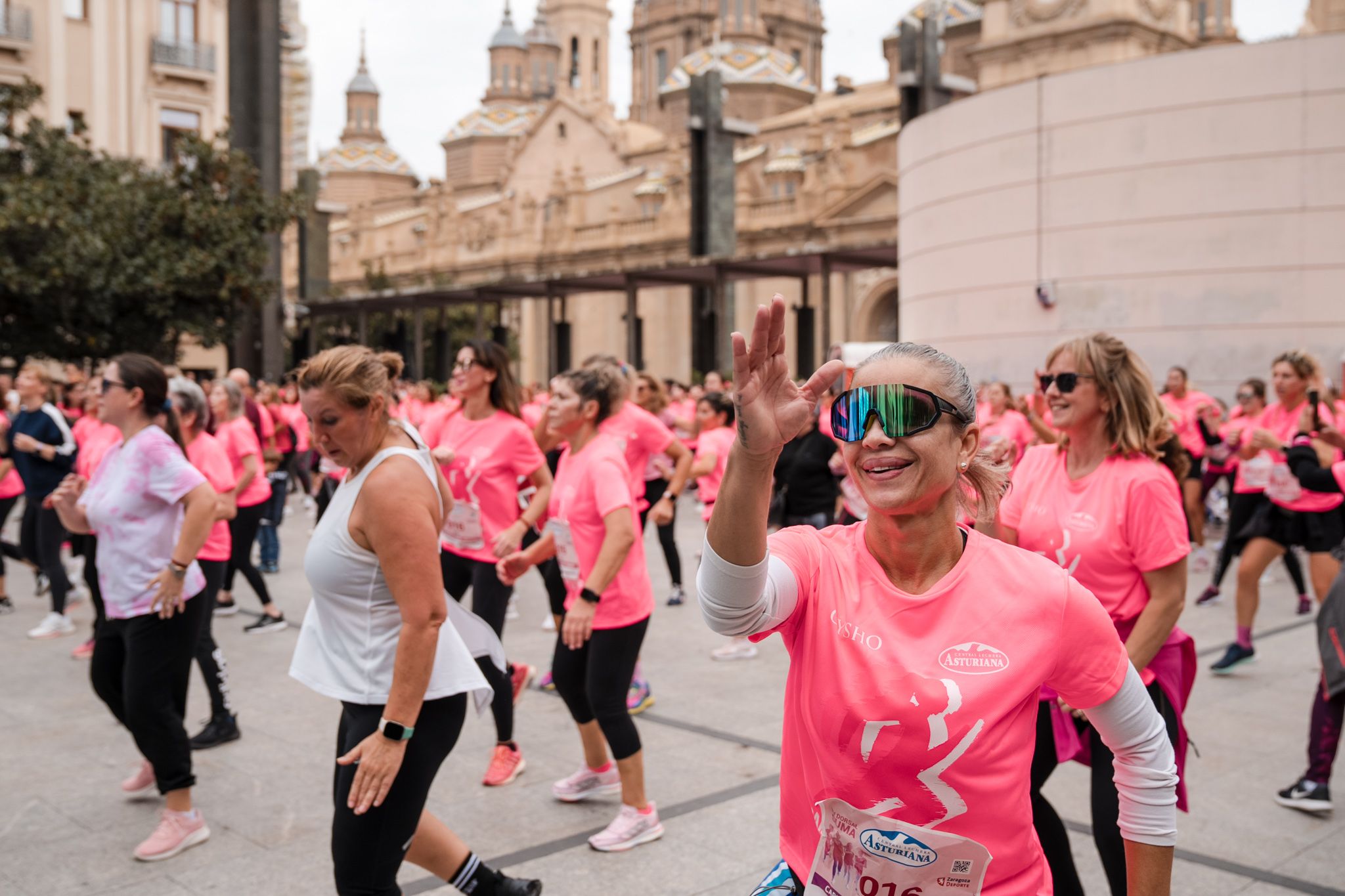 Ls mejores fotos de la Carrera de la Mujer de Zaragoza 2025   Animación 66