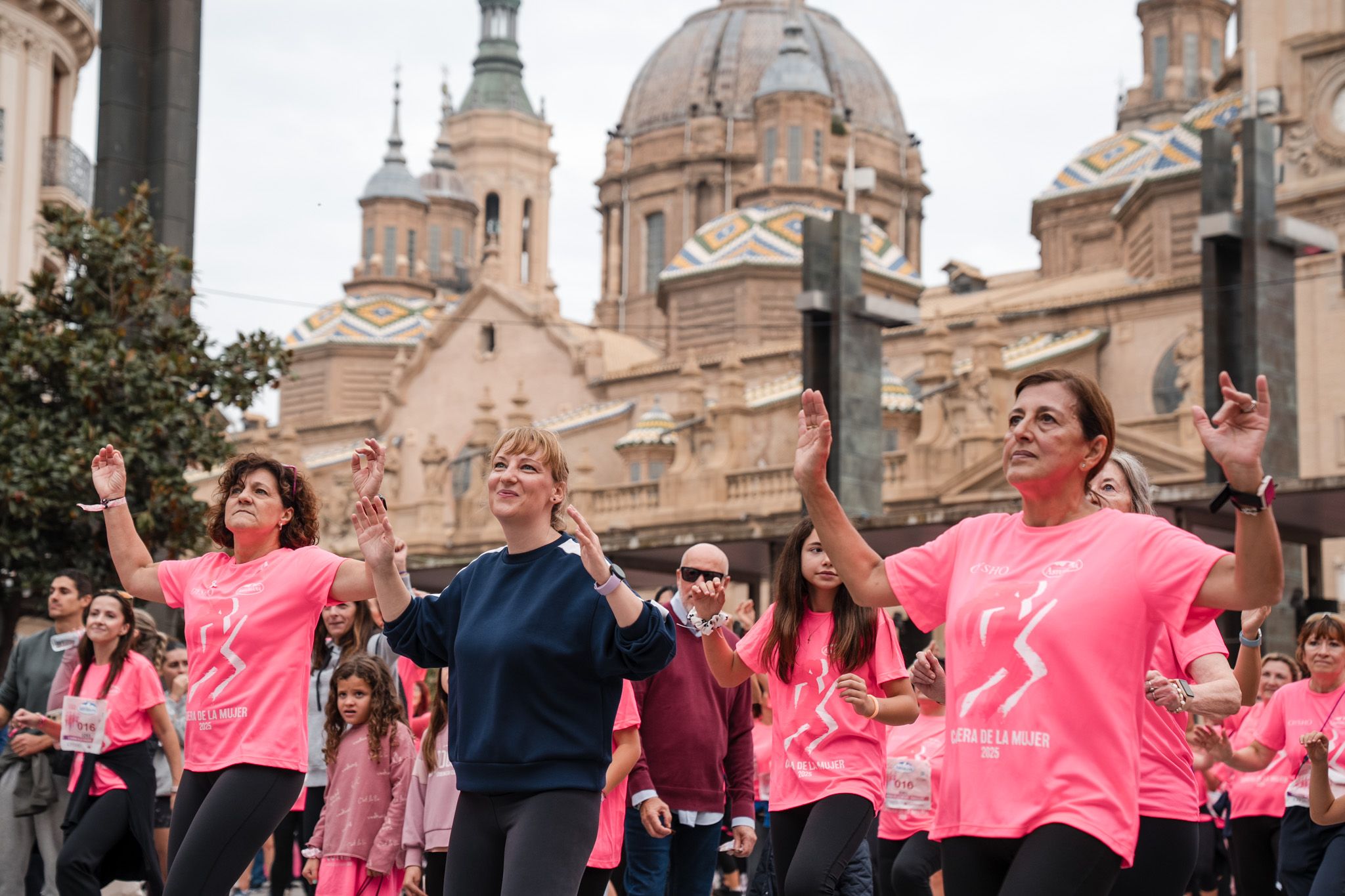 Ls mejores fotos de la Carrera de la Mujer de Zaragoza 2025   Animación 69