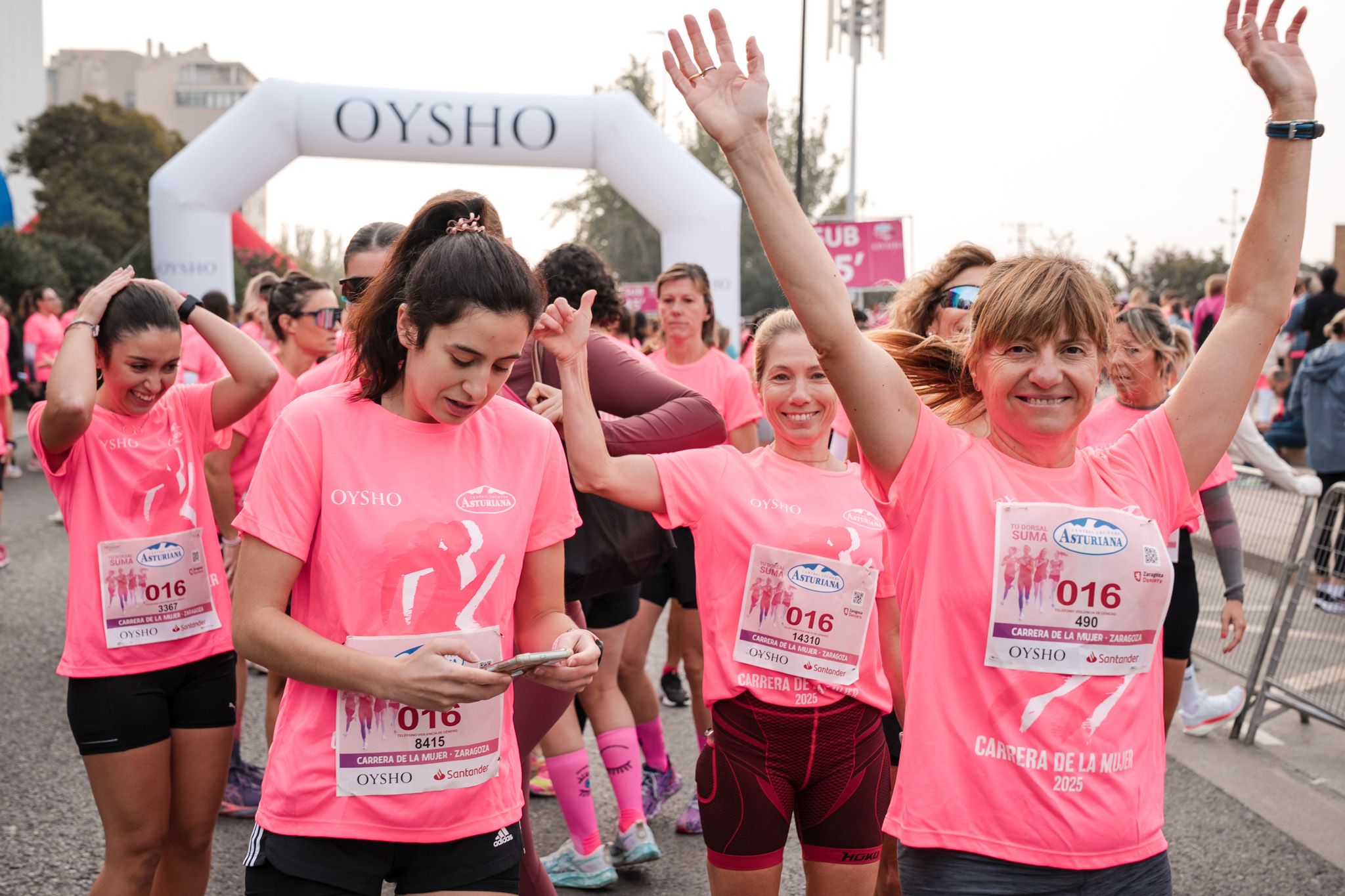Las mejores fotos de la Carrera de la Mujer de Zaragoza 2025   Salida 26