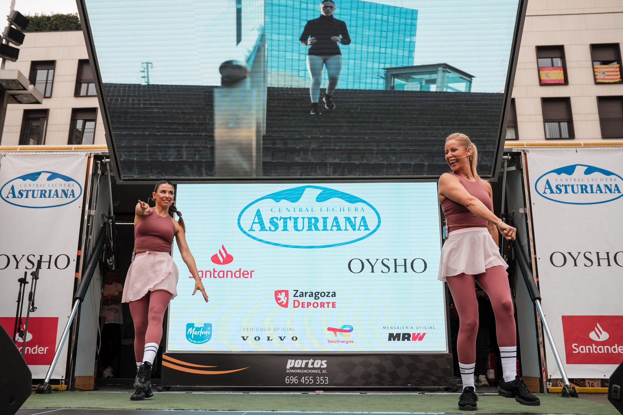 Ls mejores fotos de la Carrera de la Mujer de Zaragoza 2025   Animación 76