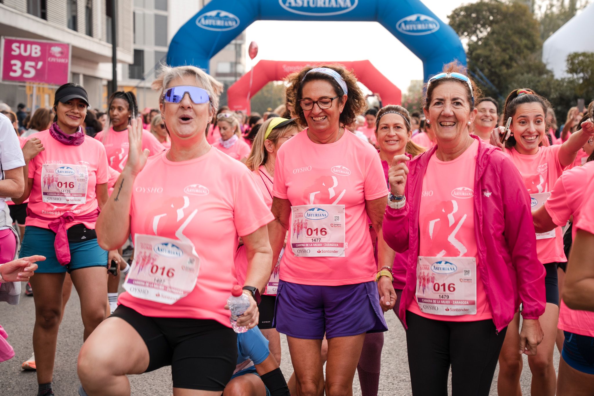 Las mejores fotos de la Carrera de la Mujer de Zaragoza 2025   Salida 32