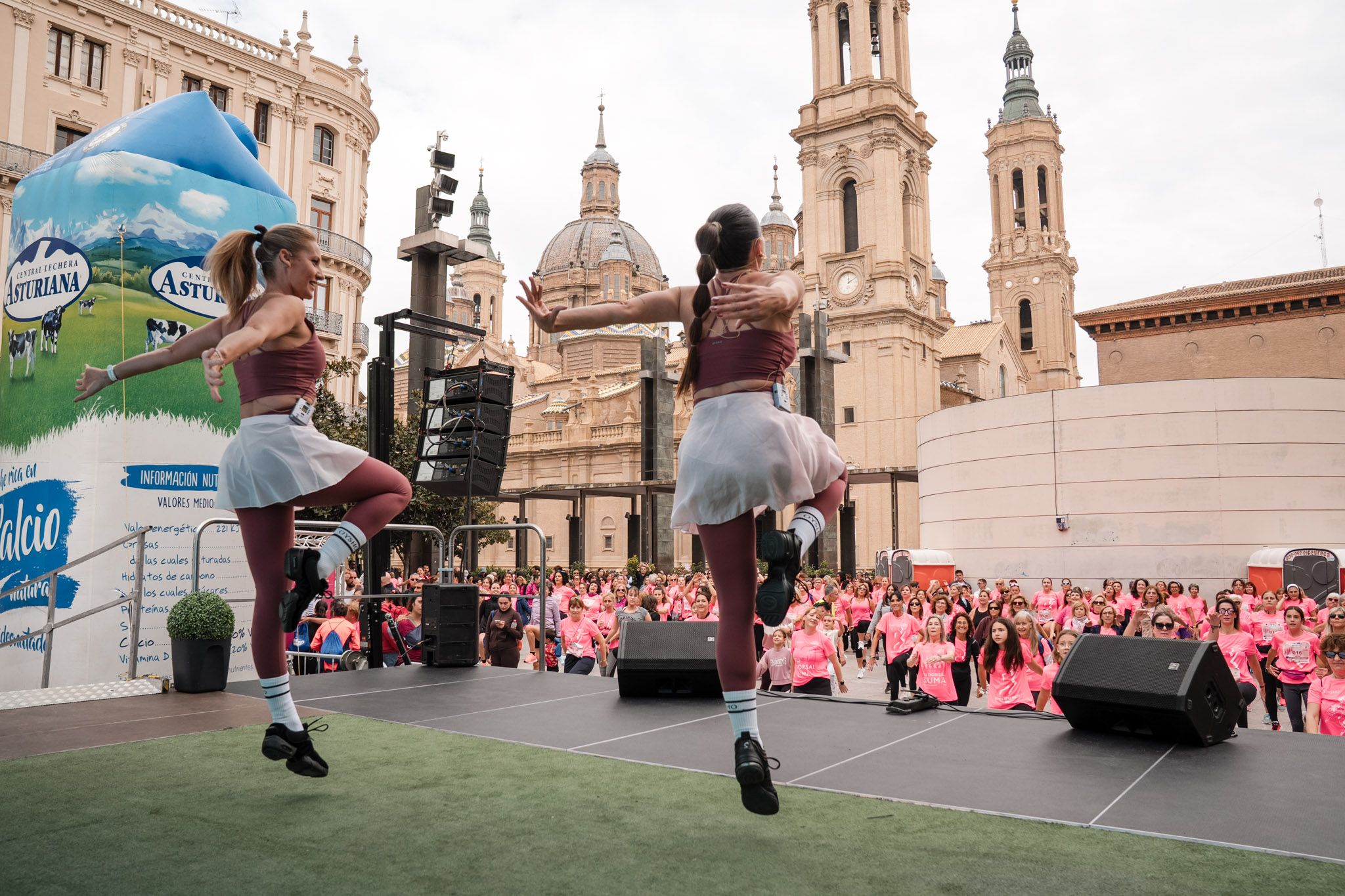 Ls mejores fotos de la Carrera de la Mujer de Zaragoza 2025   Animación 88