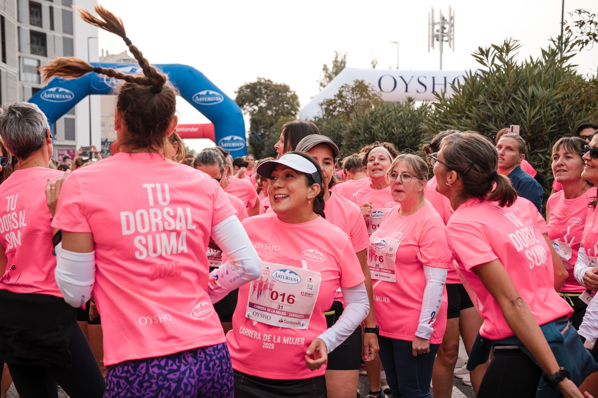 Las mejores fotos de la Carrera de la Mujer de Zaragoza 2025   Salida 46