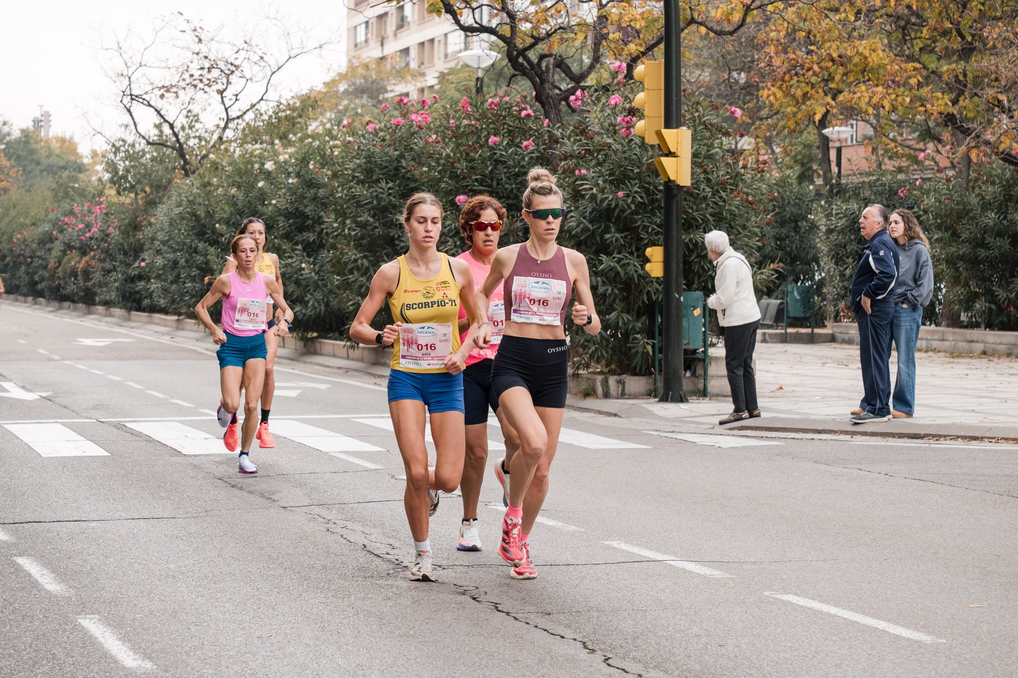 Las mejores fotos de la Carrera de la Mujer de Zaragoza 2025   Recorrido 24