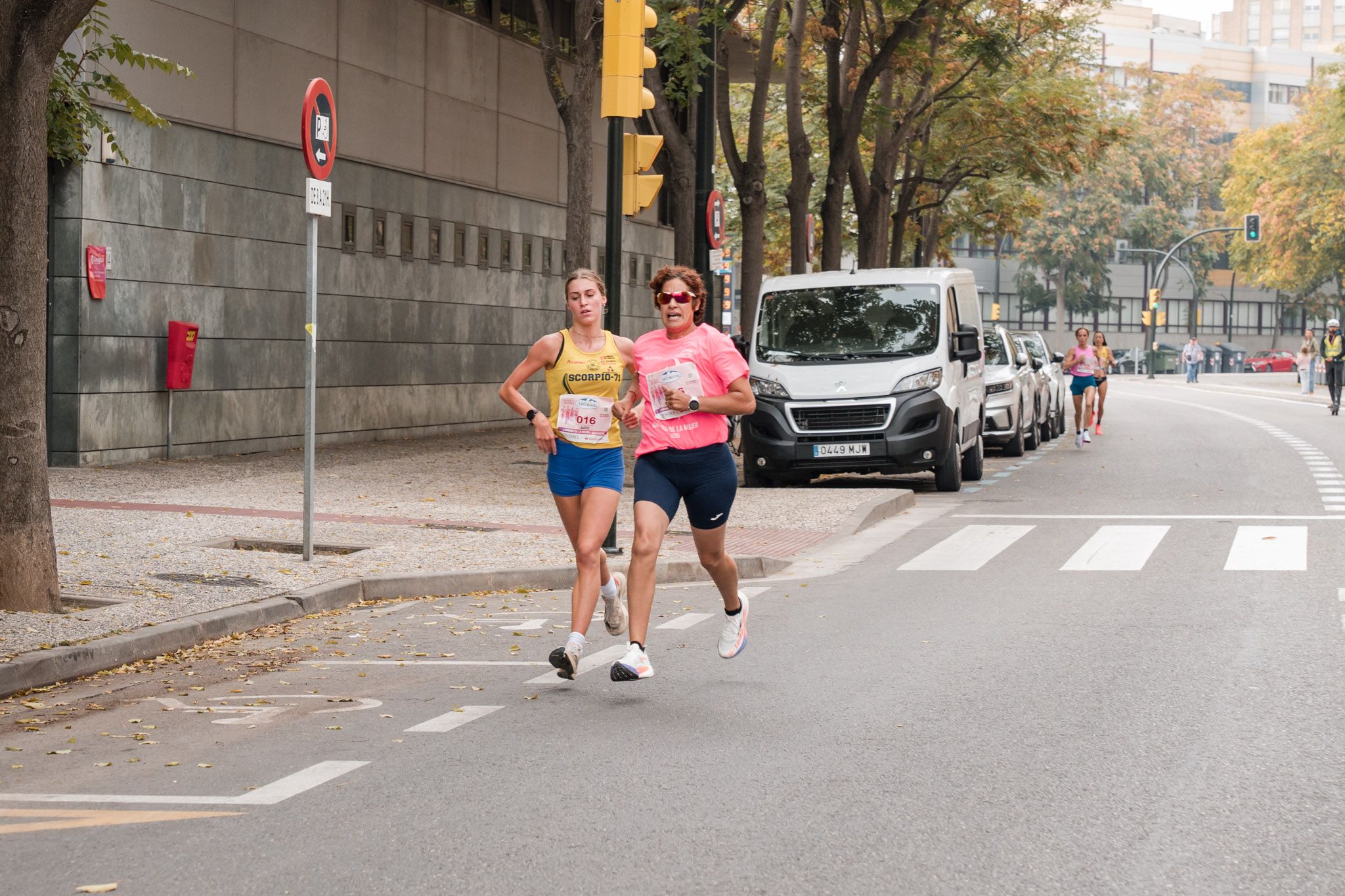 Las mejores fotos de la Carrera de la Mujer de Zaragoza 2025   Recorrido 38