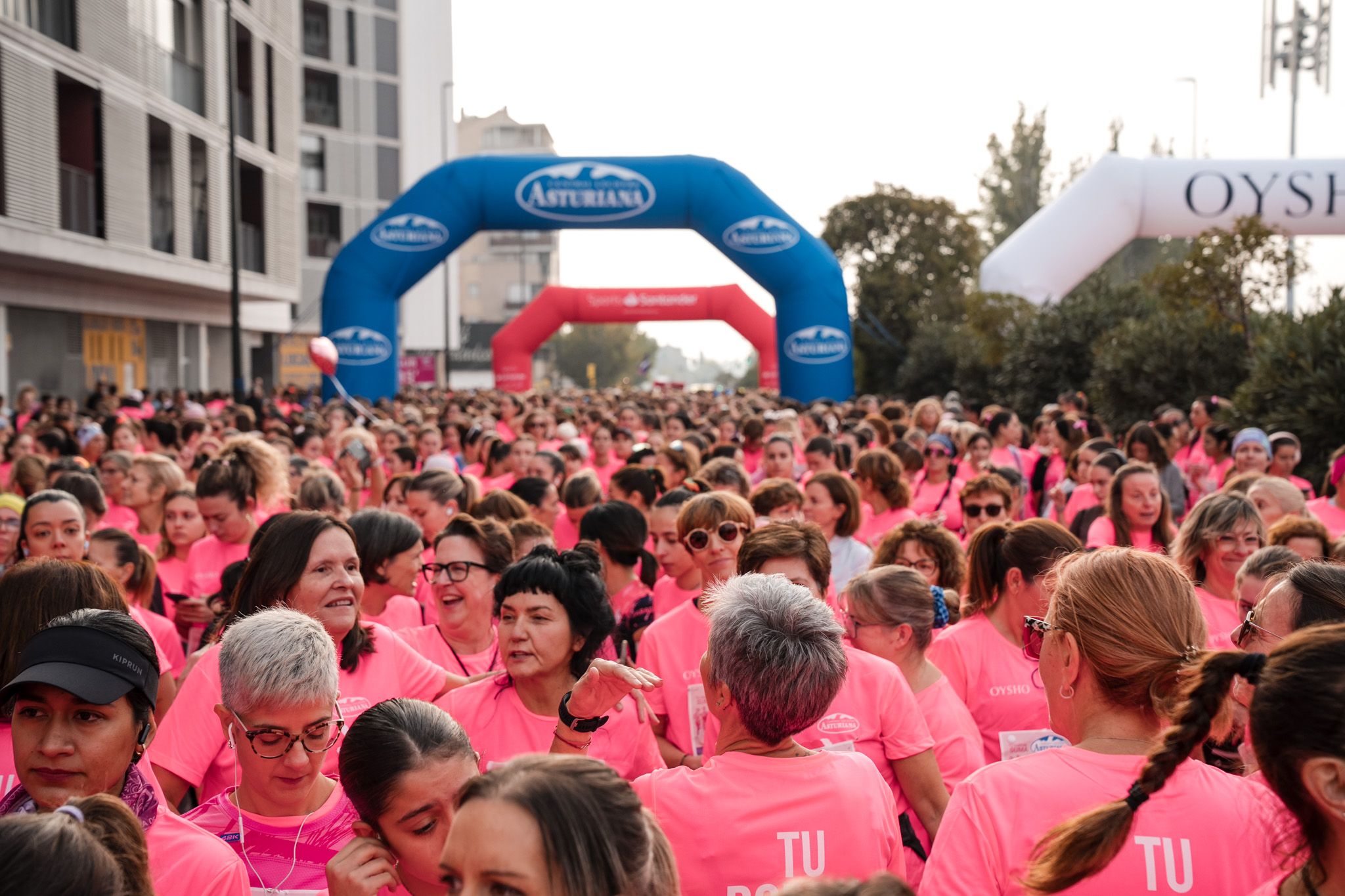 Las mejores fotos de la Carrera de la Mujer de Zaragoza 2025   Salida 66