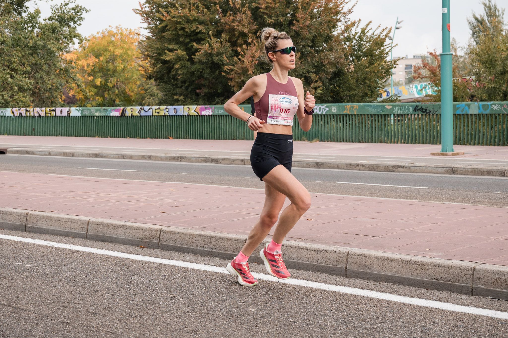 Las mejores fotos de la Carrera de la Mujer de Zaragoza 2025   Recorrido 49