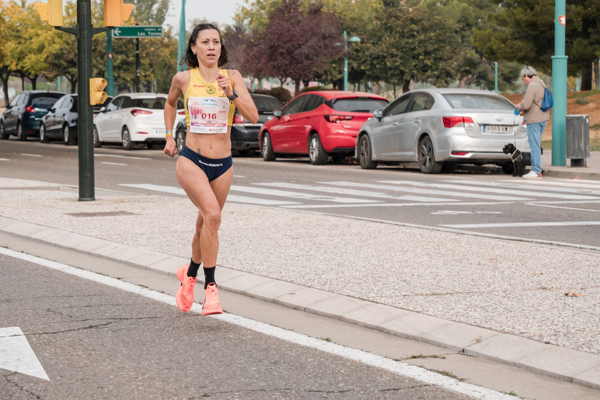 Las mejores fotos de la Carrera de la Mujer de Zaragoza 2025   Recorrido 54