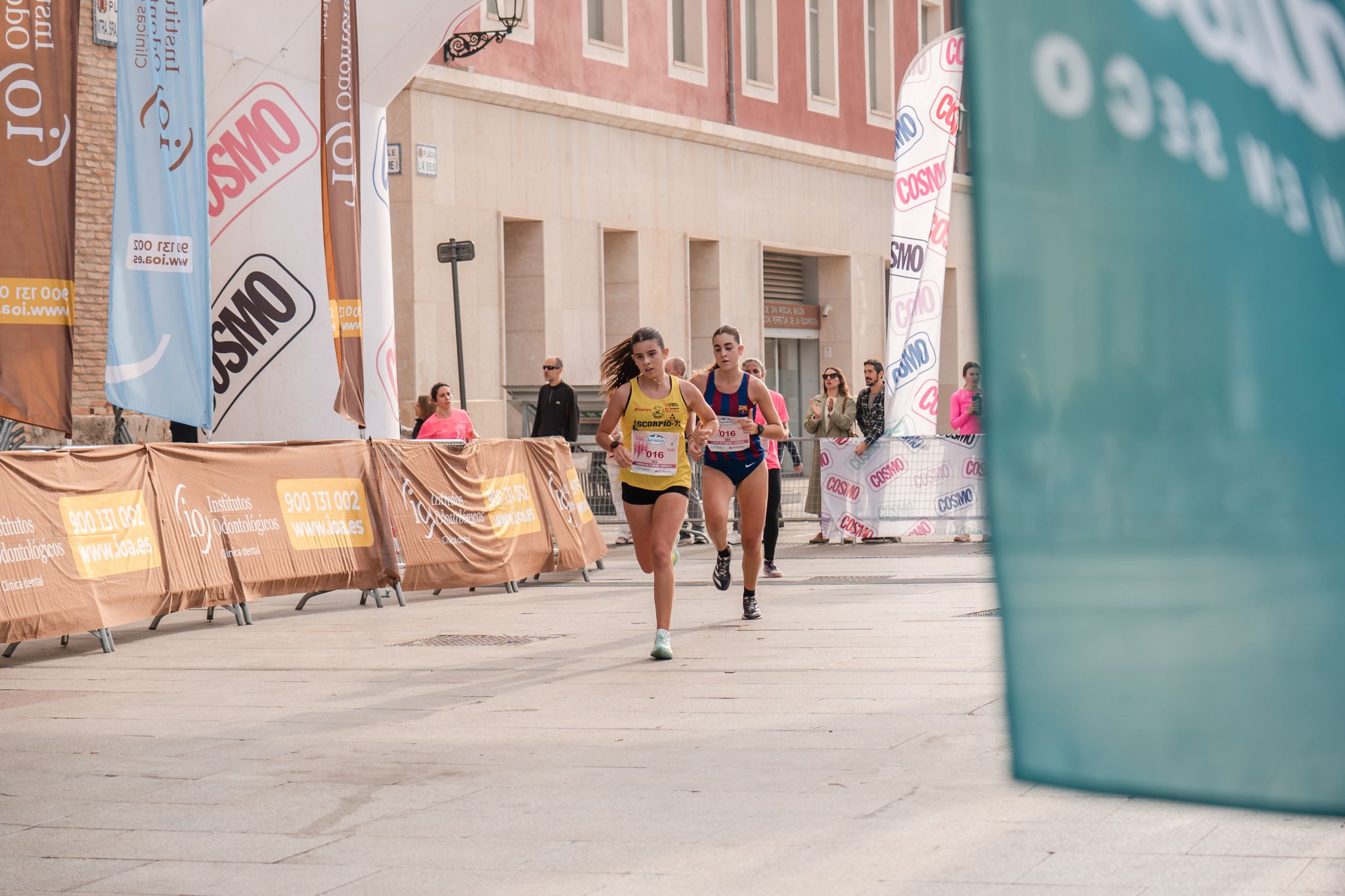 Las mejores fotos de la Carrera de la Mujer de Zaragoza 2025   Recorrido Meta 36