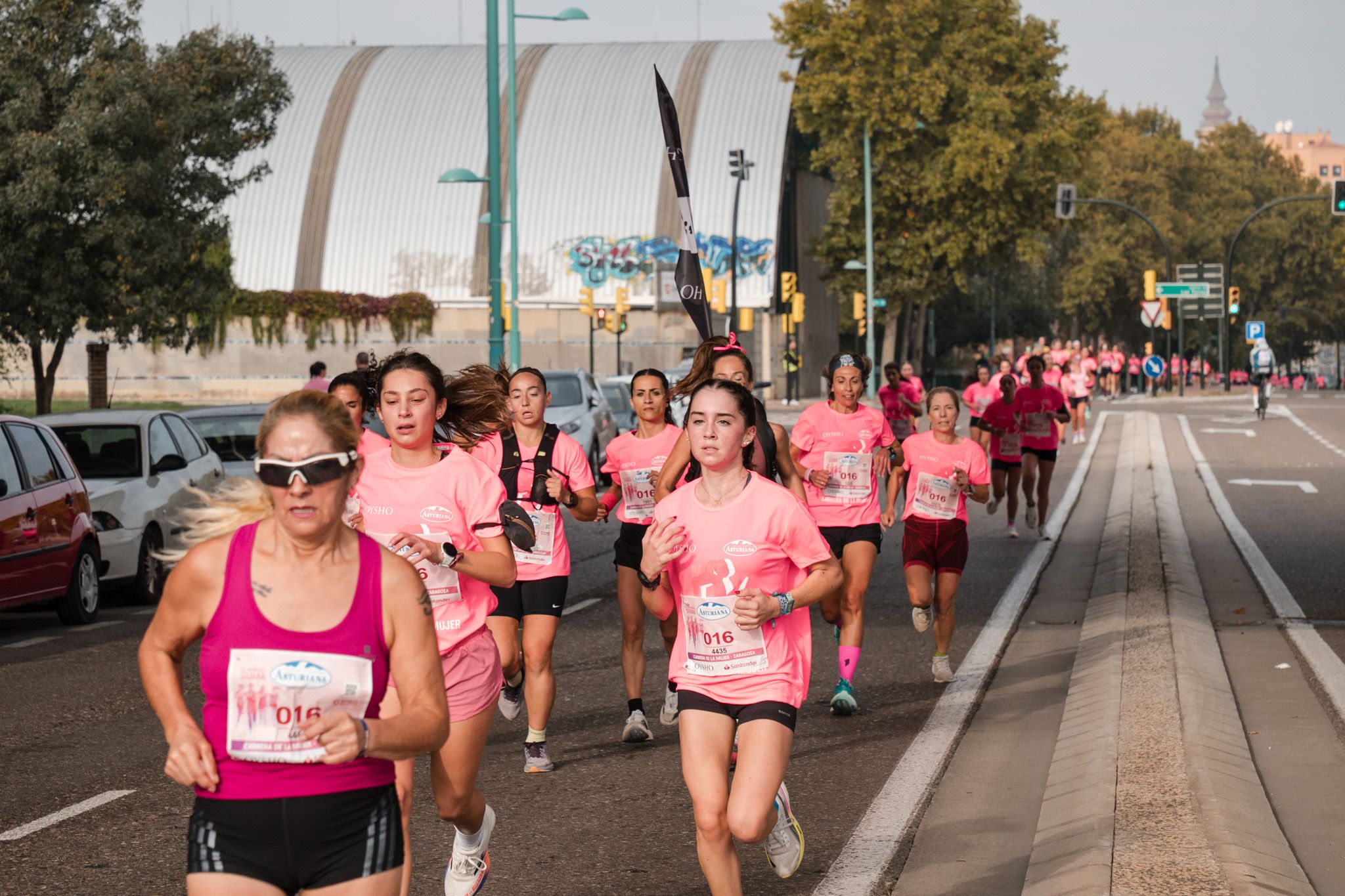 Las mejores fotos de la Carrera de la Mujer de Zaragoza 2025   Recorrido 61