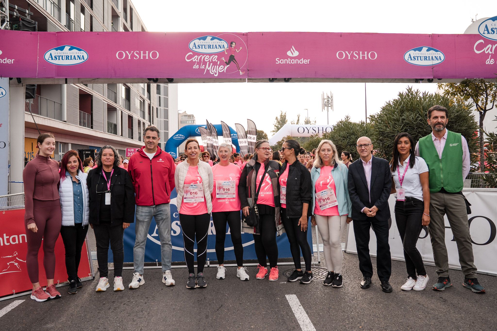 Las mejores fotos de la Carrera de la Mujer de Zaragoza 2025   Salida 90