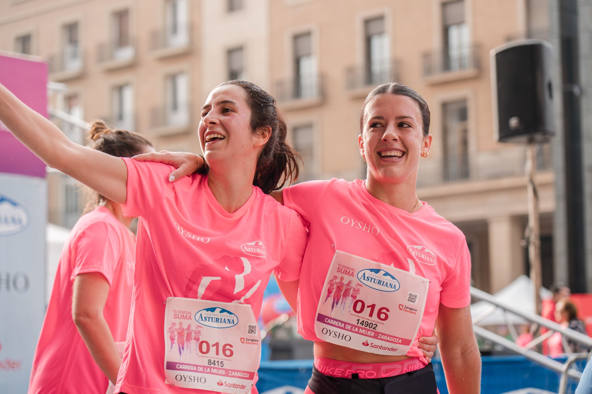 Las mejores fotos de la Carrera de la Mujer de Zaragoza 2025   Recorrido Meta 52