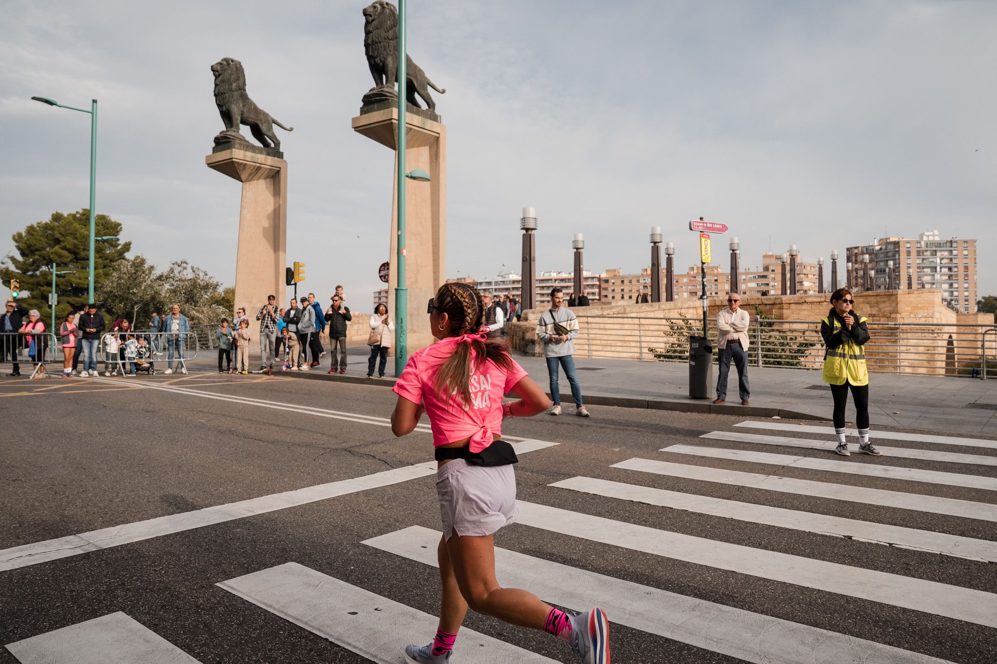 Las mejores fotos de la Carrera de la Mujer de Zaragoza 2025   Recorrido 111