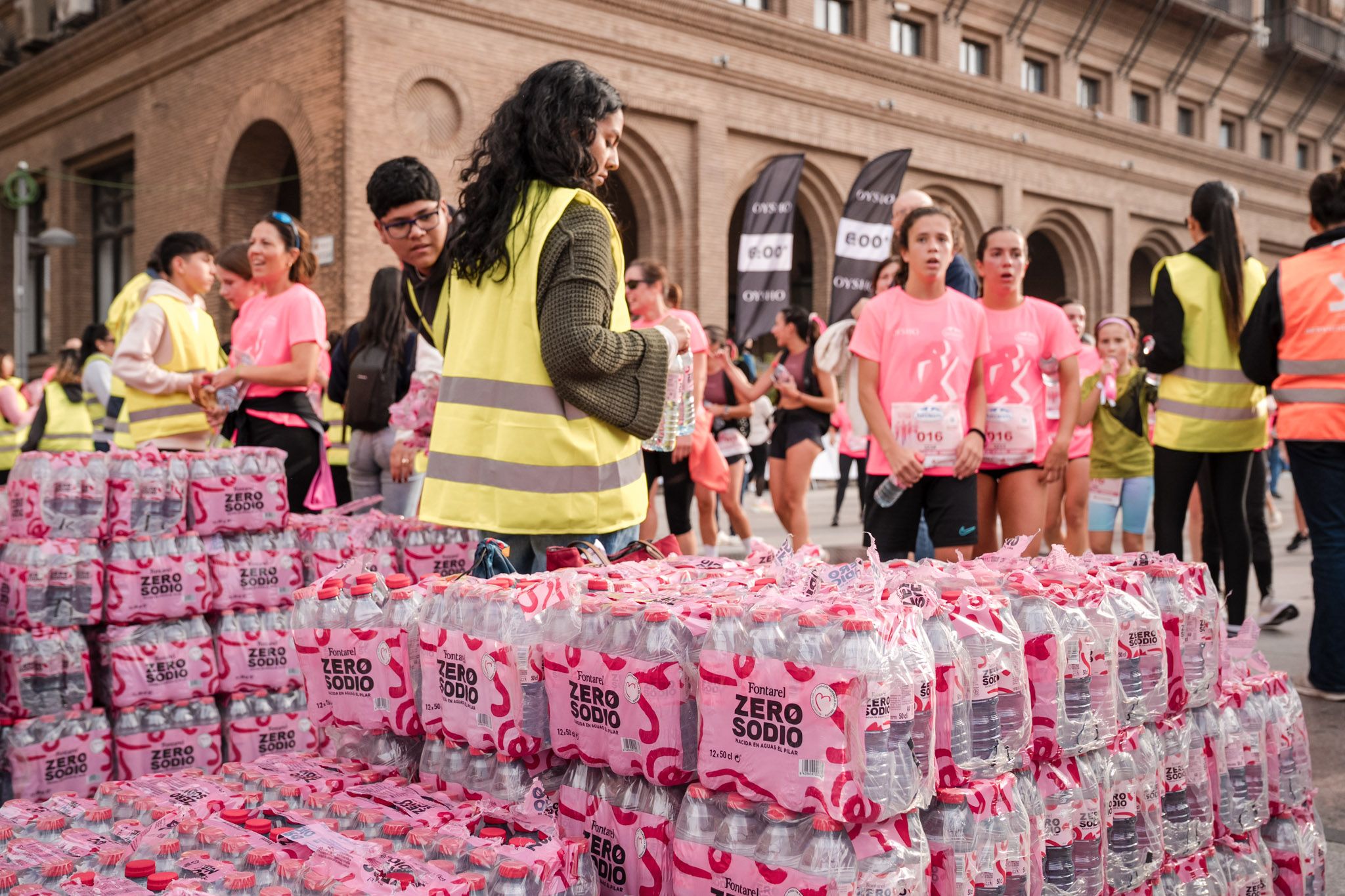 Las mejores fotos de la Carrera de la Mujer de Zaragoza 2025   Recorrido Meta 107