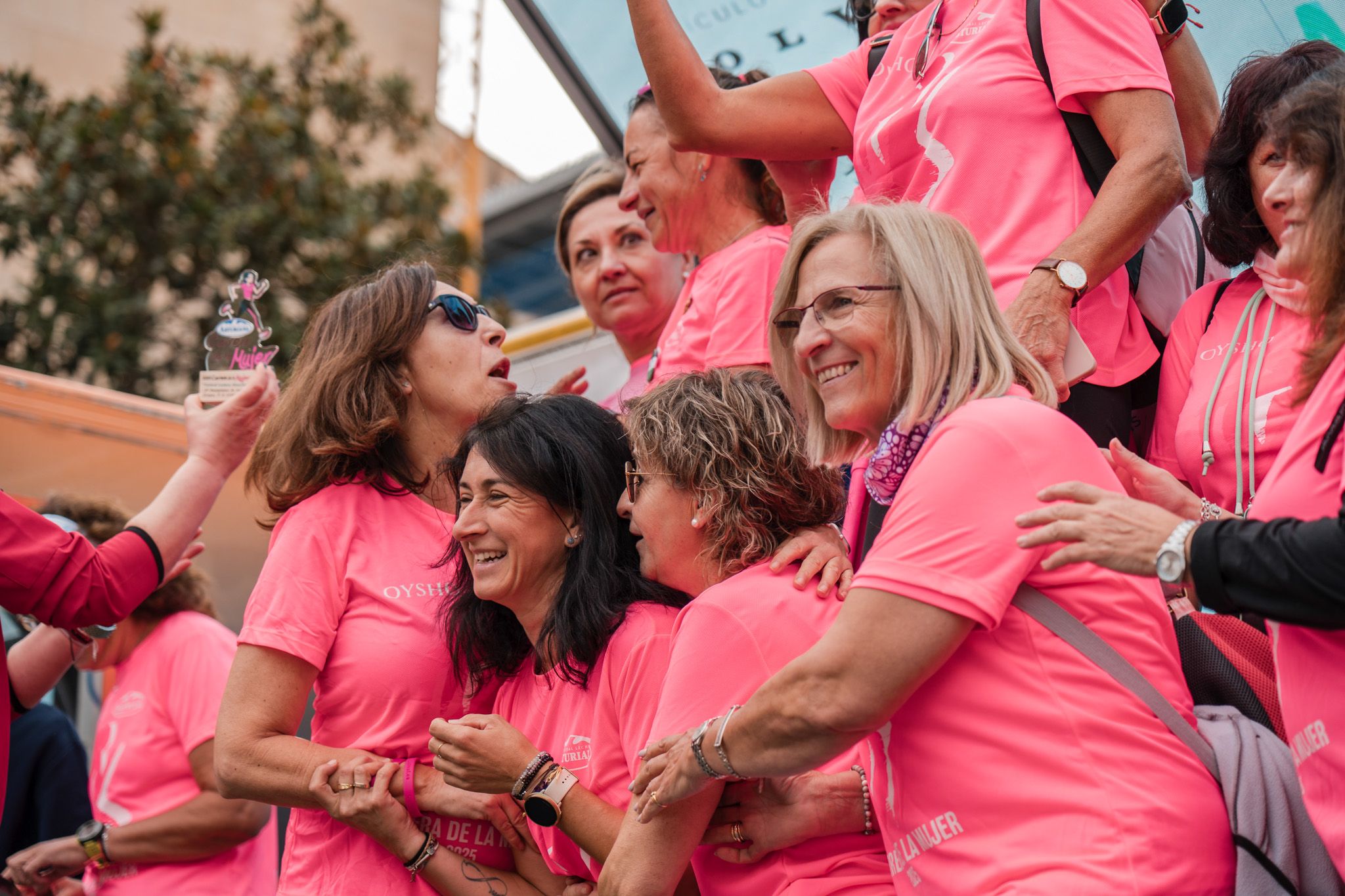 Las mejores fotos de la Carrera de la Mujer de Zaragoza 2025   Recorrido Podium 84