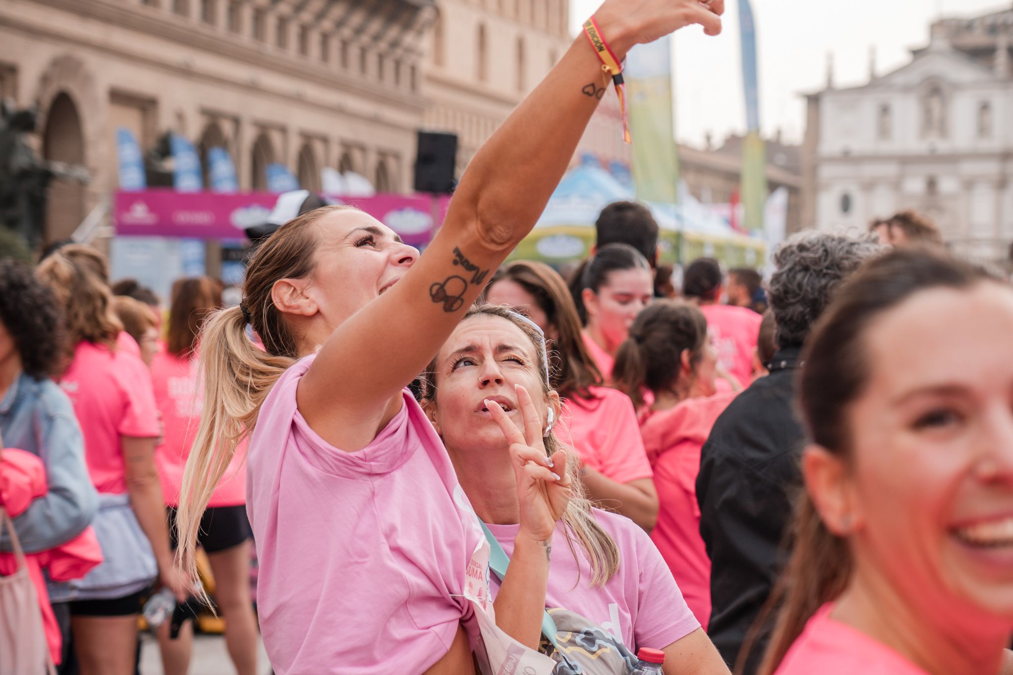 Las mejores fotos de la Carrera de la Mujer de Zaragoza 2025   Recorrido Meta 172