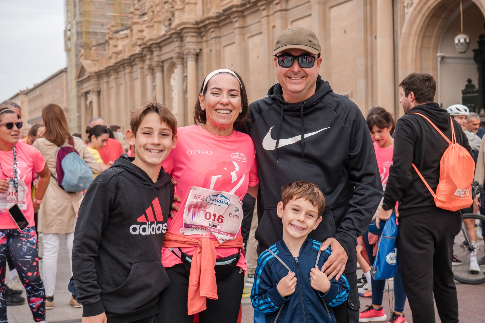 Las mejores fotos de la Carrera de la Mujer de Zaragoza 2025   Recorrido Meta 202