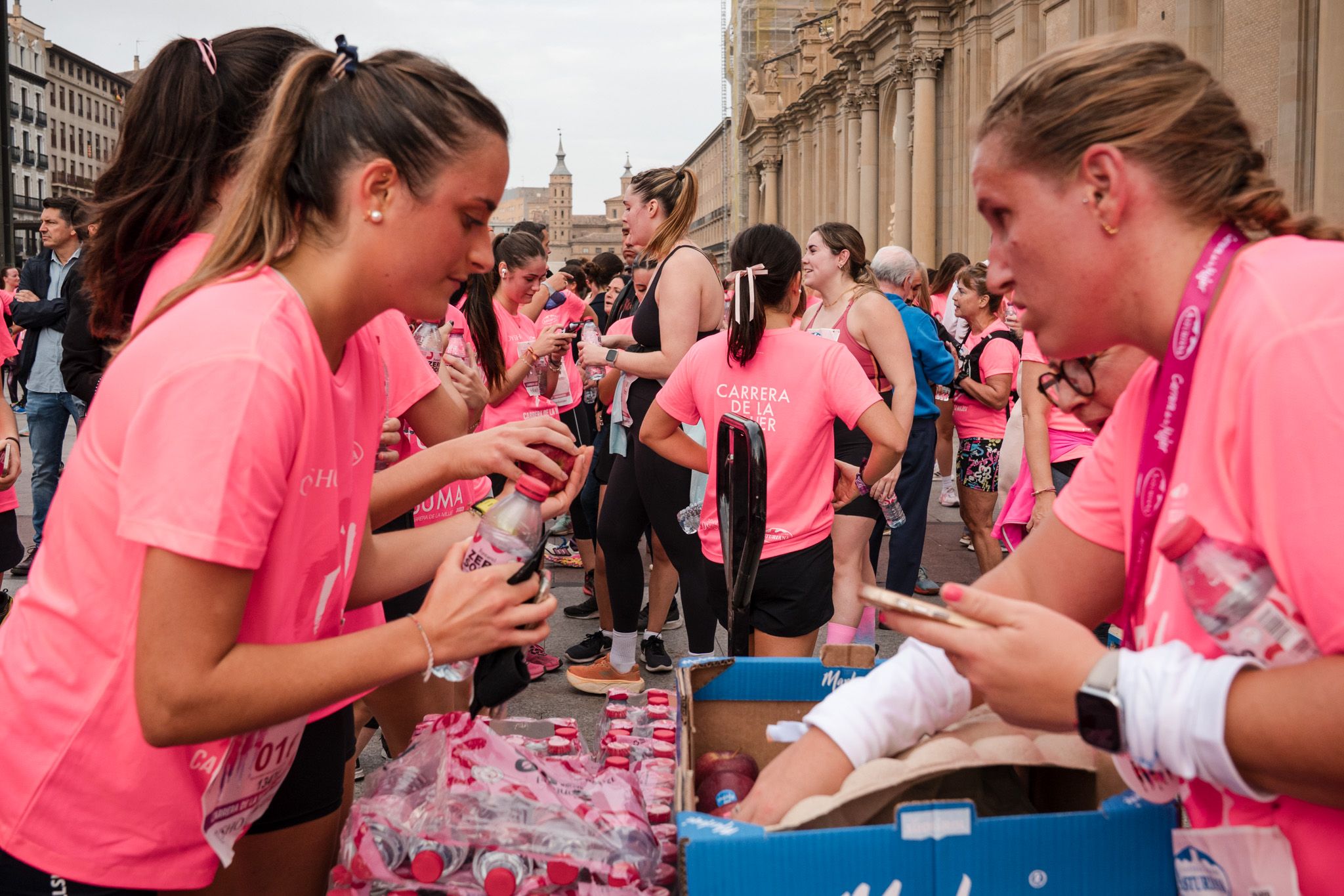 Las mejores fotos de la Carrera de la Mujer de Zaragoza 2025   Recorrido Meta 205