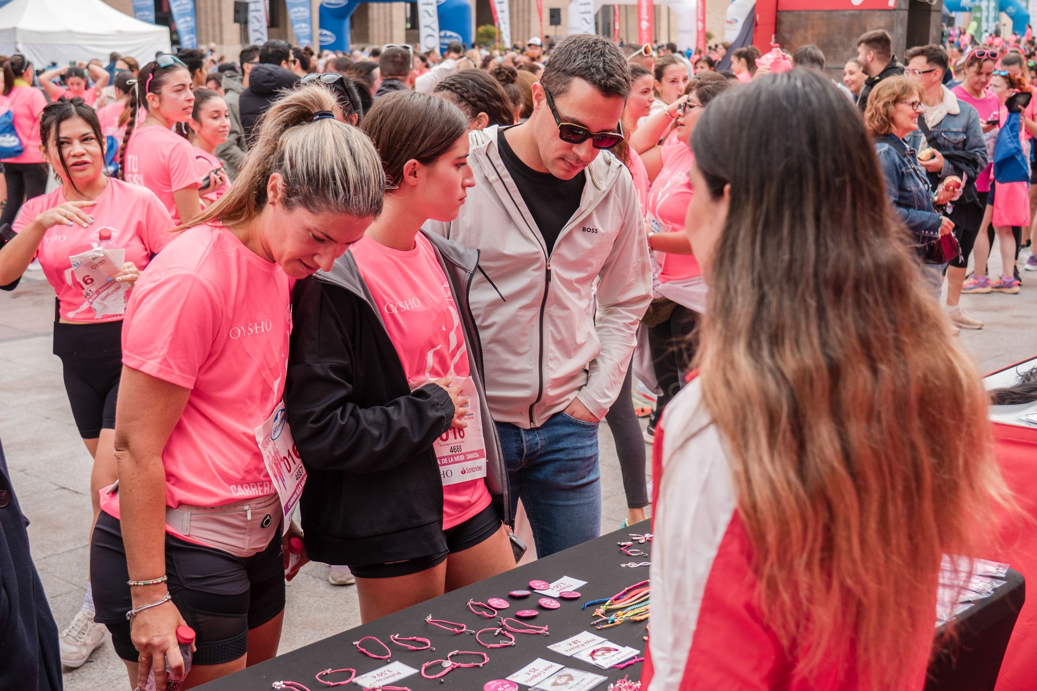 Las mejores fotos de la Carrera de la Mujer de Zaragoza 2025   Recorrido Meta 211