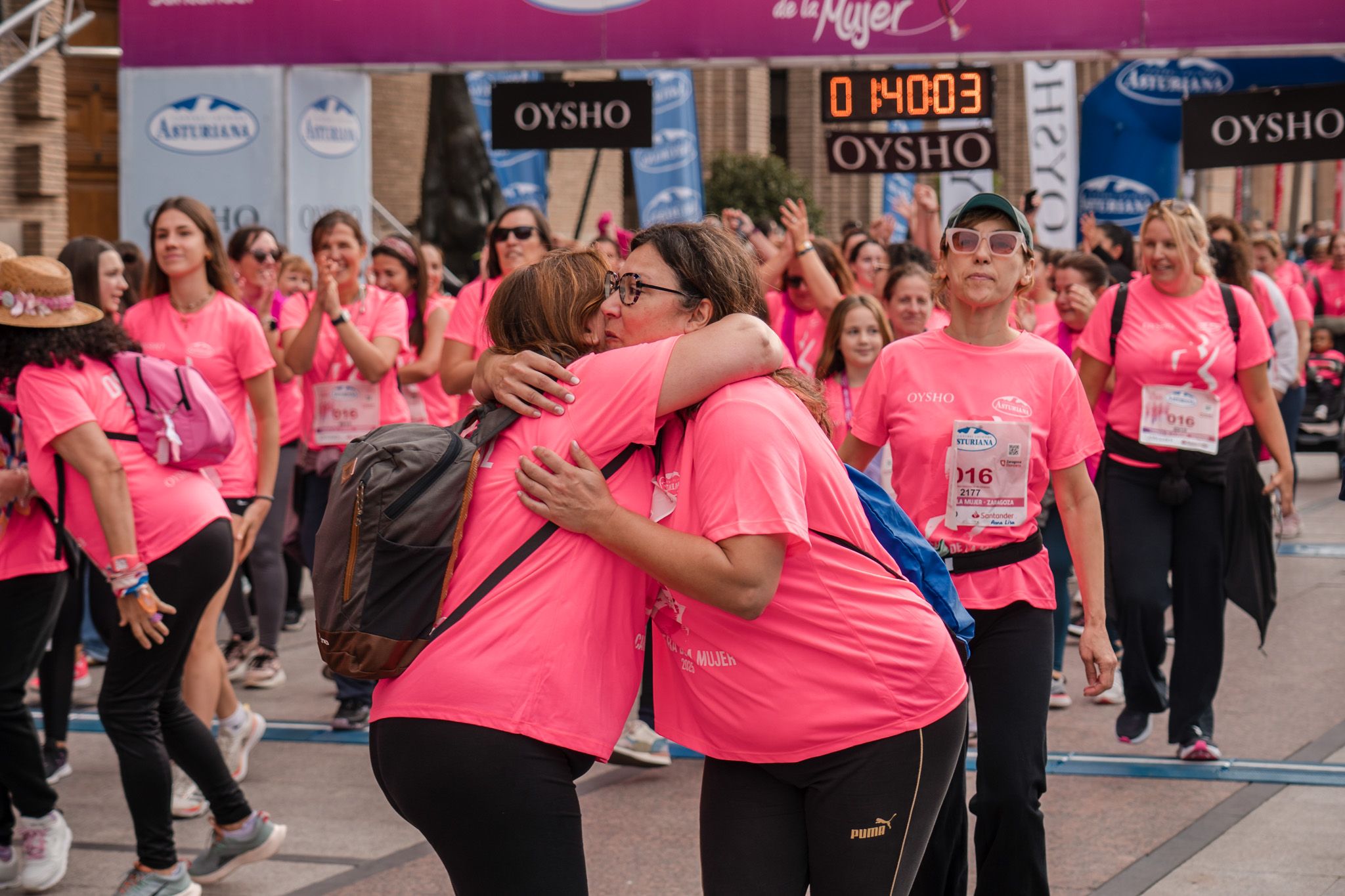 Las mejores fotos de la Carrera de la Mujer de Zaragoza 2025   Recorrido Meta 225